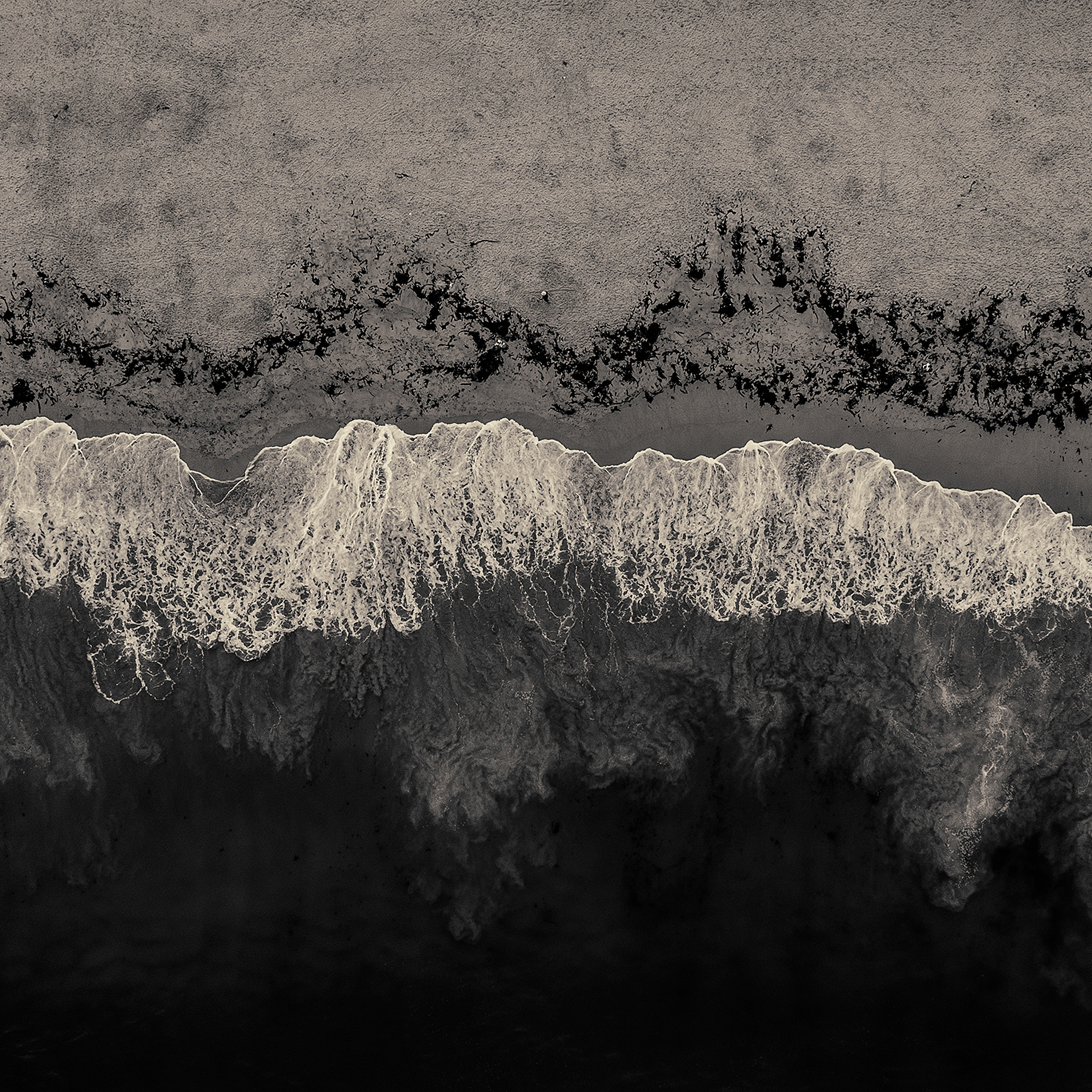 Sunny ocean wallpaper for iPhone and iPad