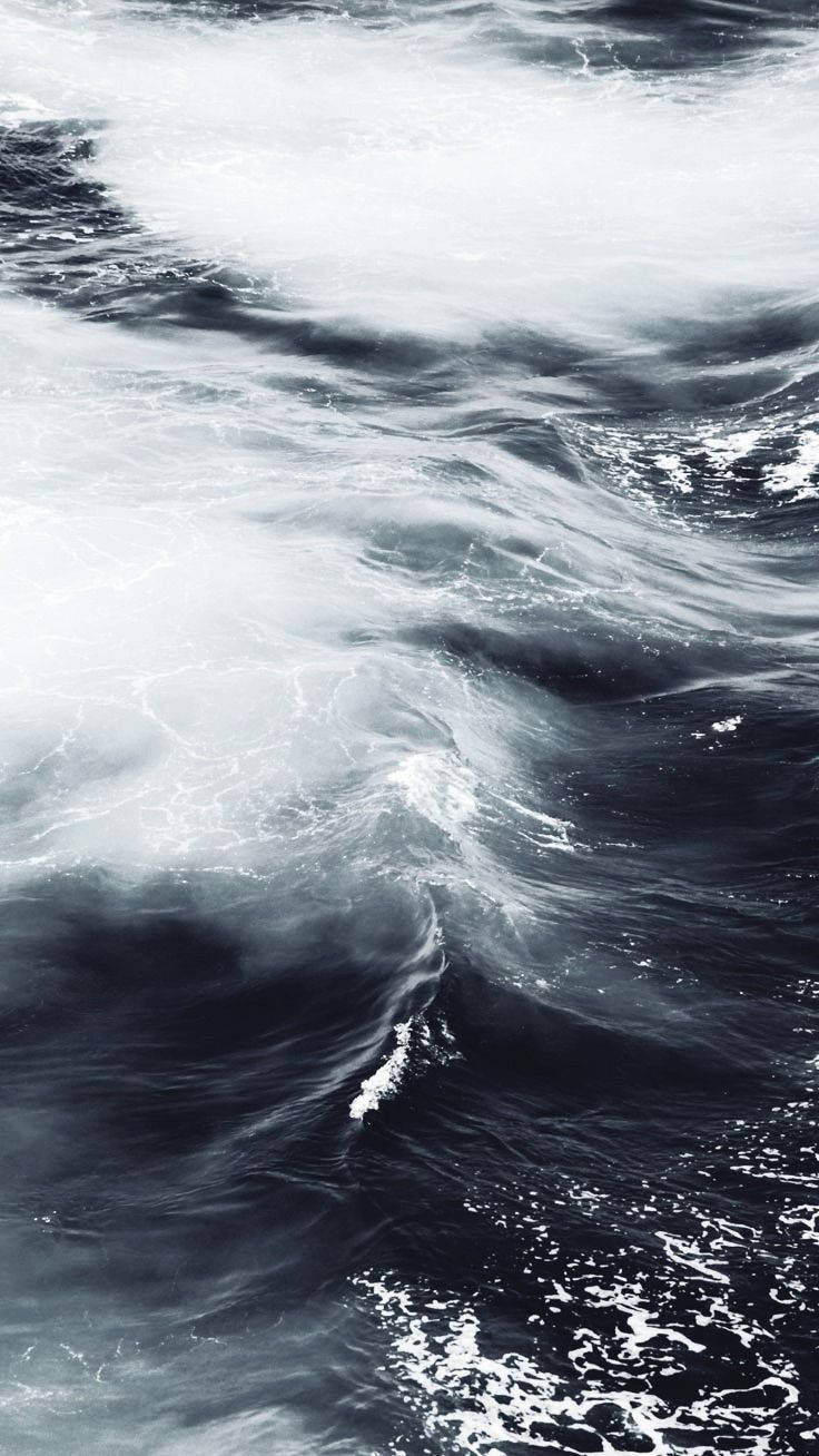 Download Black And White iPhone Ocean Wave Wallpaper