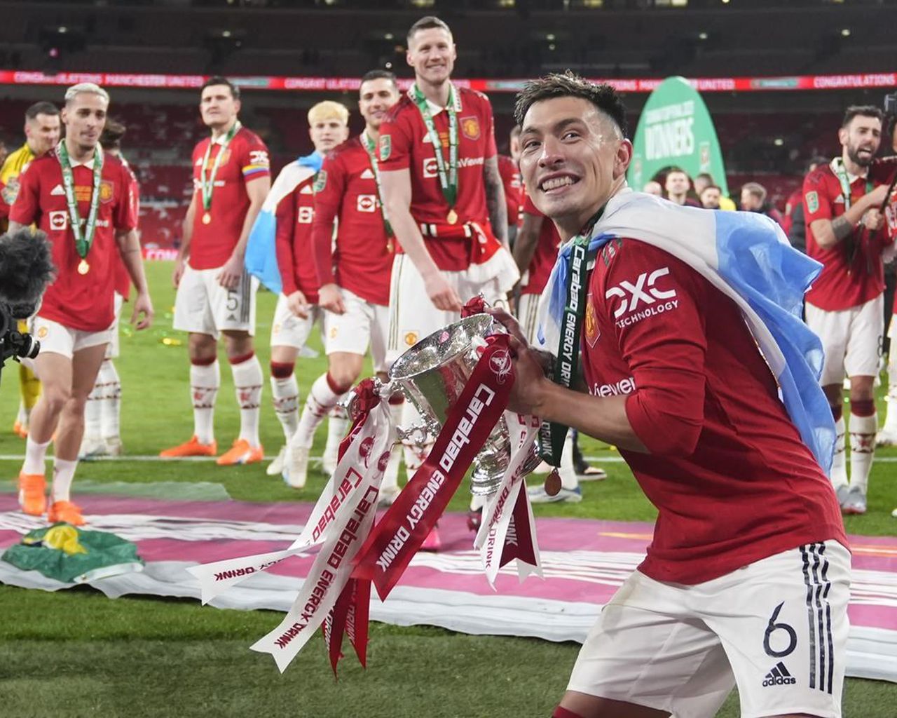 Can Manchester United really win a quadruple of trophies?