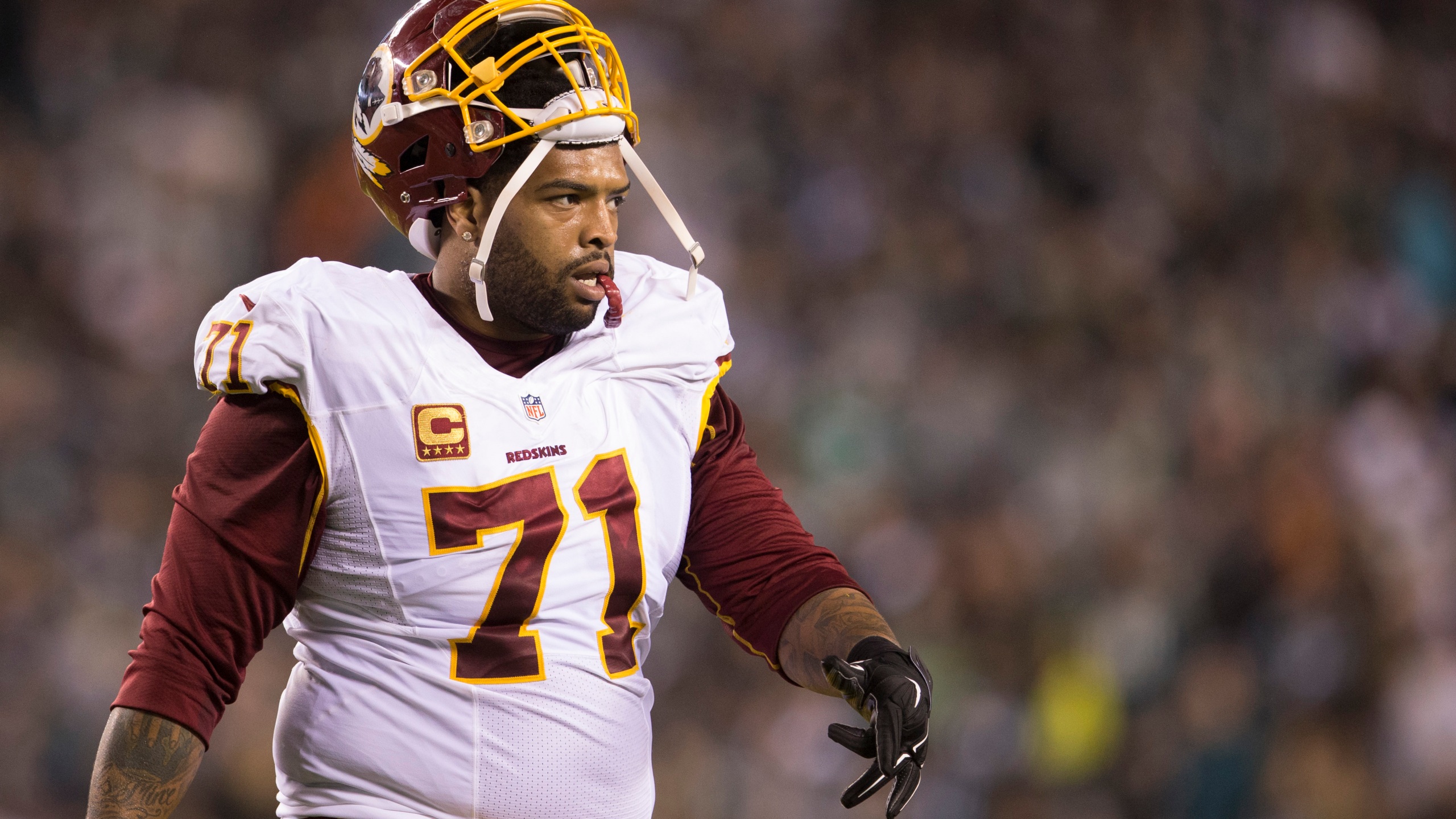 49ers acquire Pro Bowl LT Trent Williams from Redskins