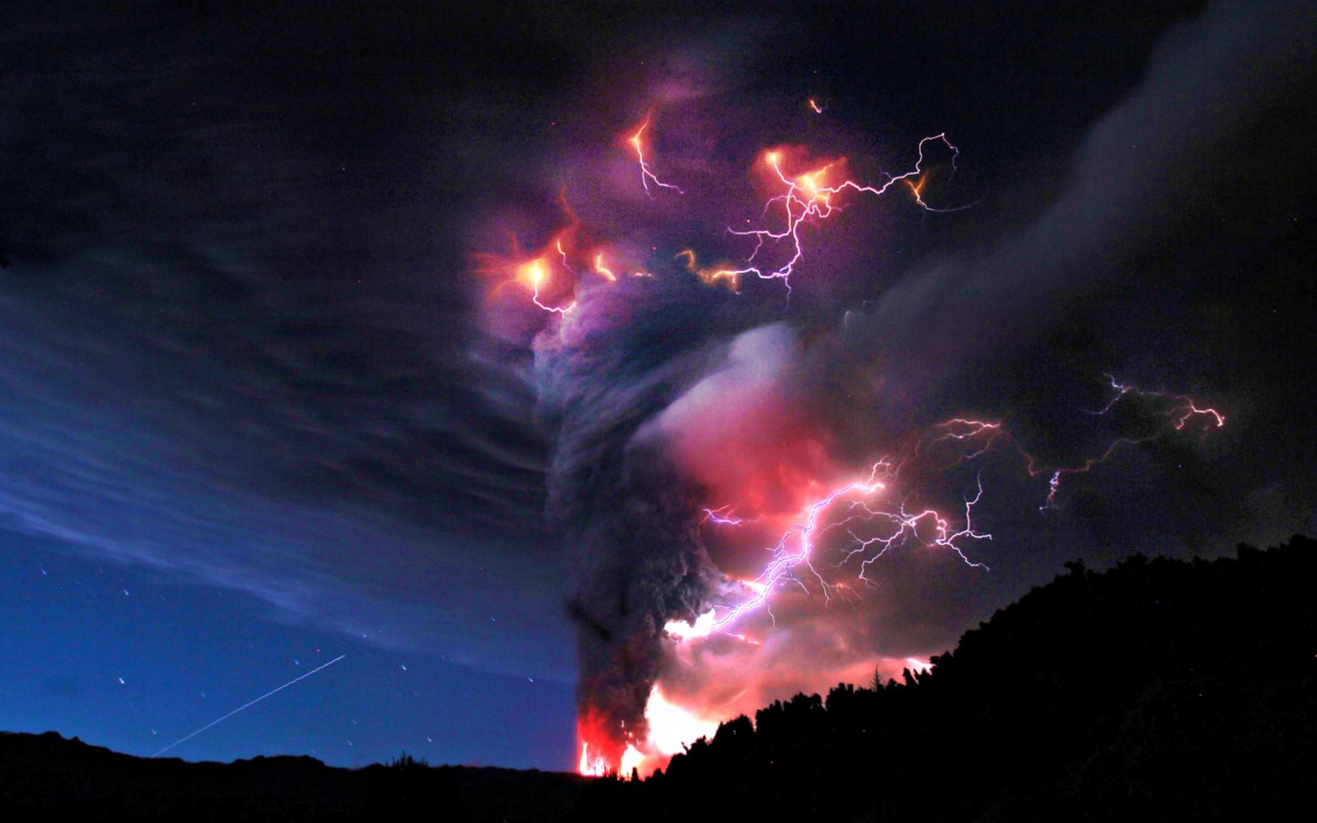 Volcanic Lightning Wallpaper. Nature, Natural phenomena, Beautiful nature