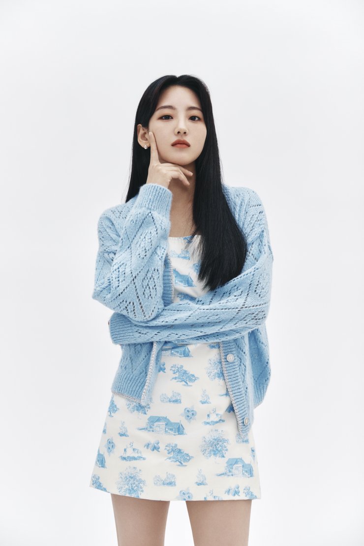 Cho Yi Hyun (조이현)