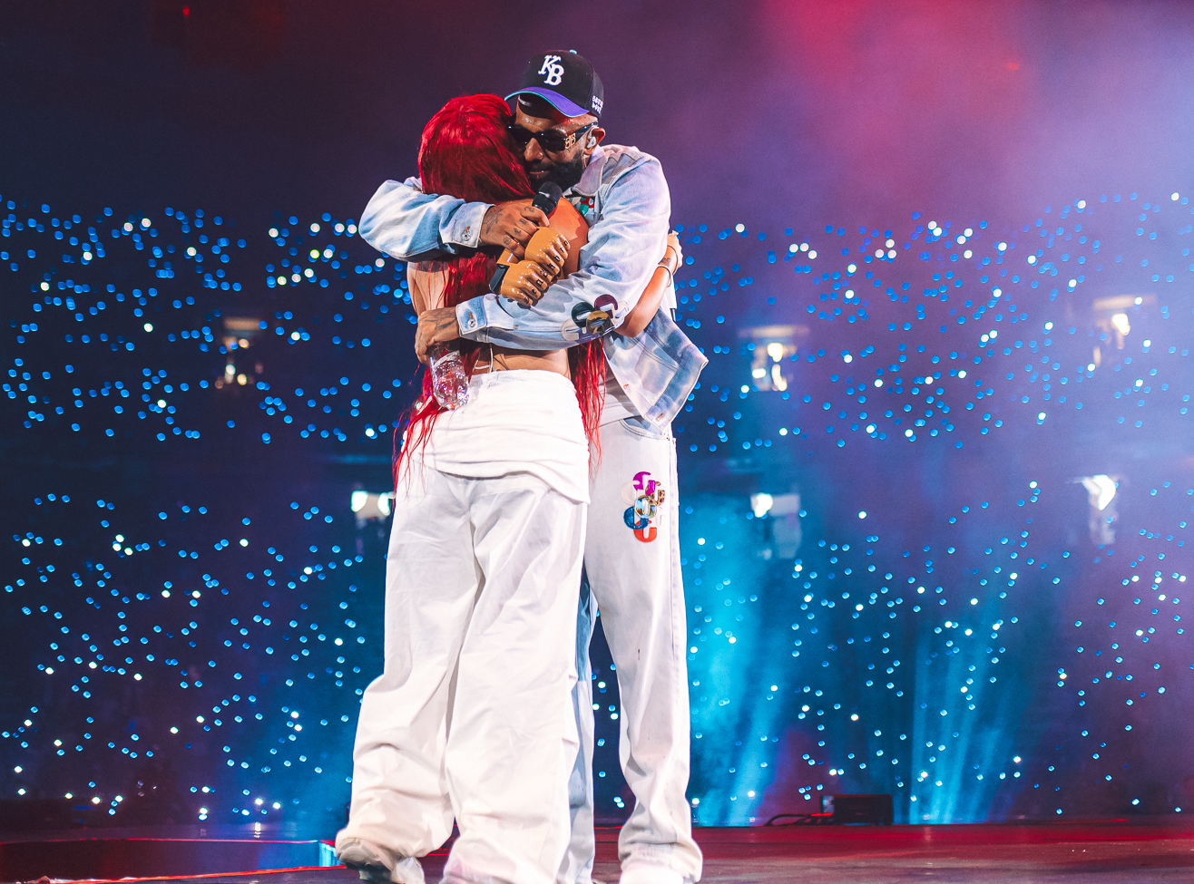 Karol G's New Hair Makes Debut At Eladio Carrión's Sold Out Concert