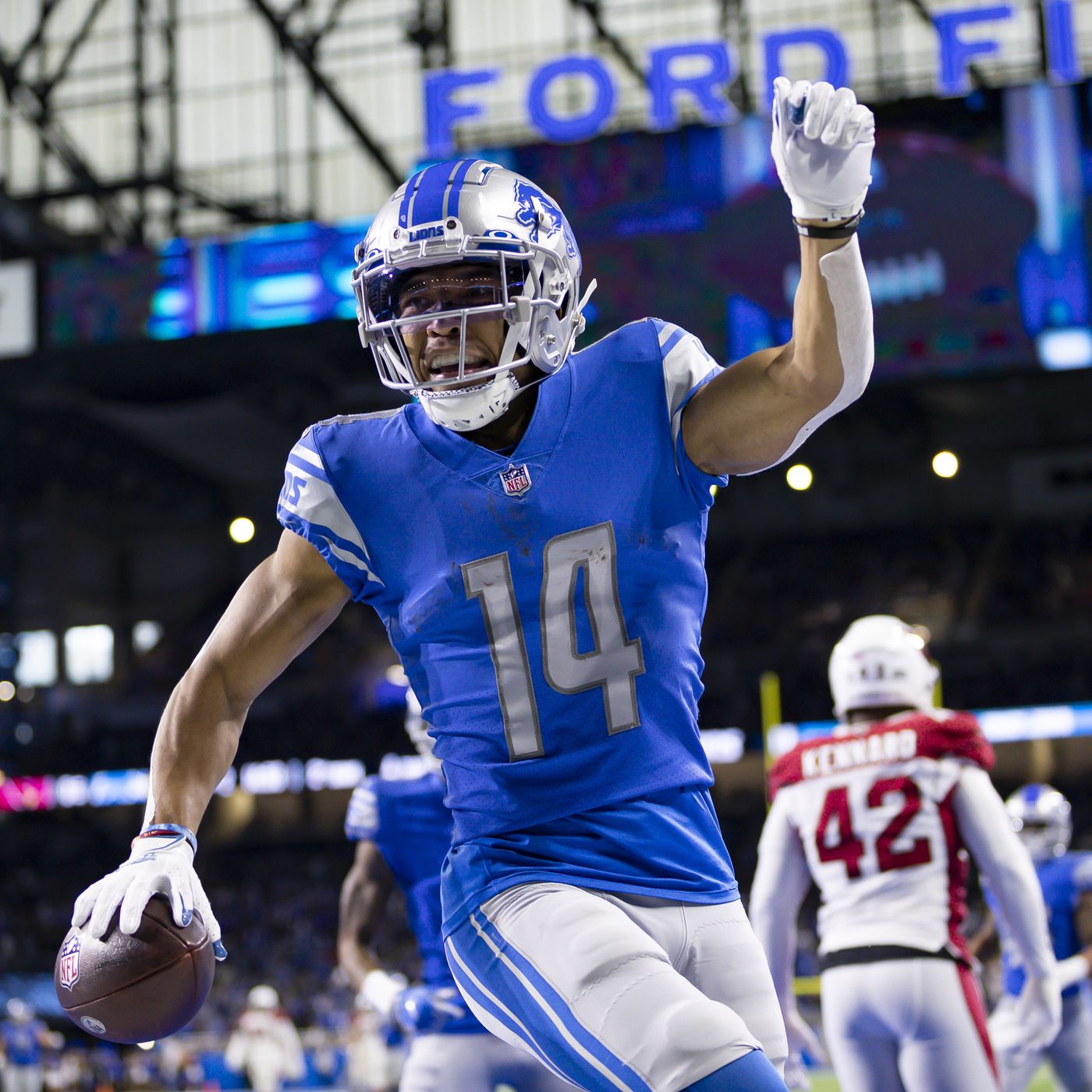 Amon Ra St. Brown Sets Lions Rookie Receiving Yards Record Of Detroit