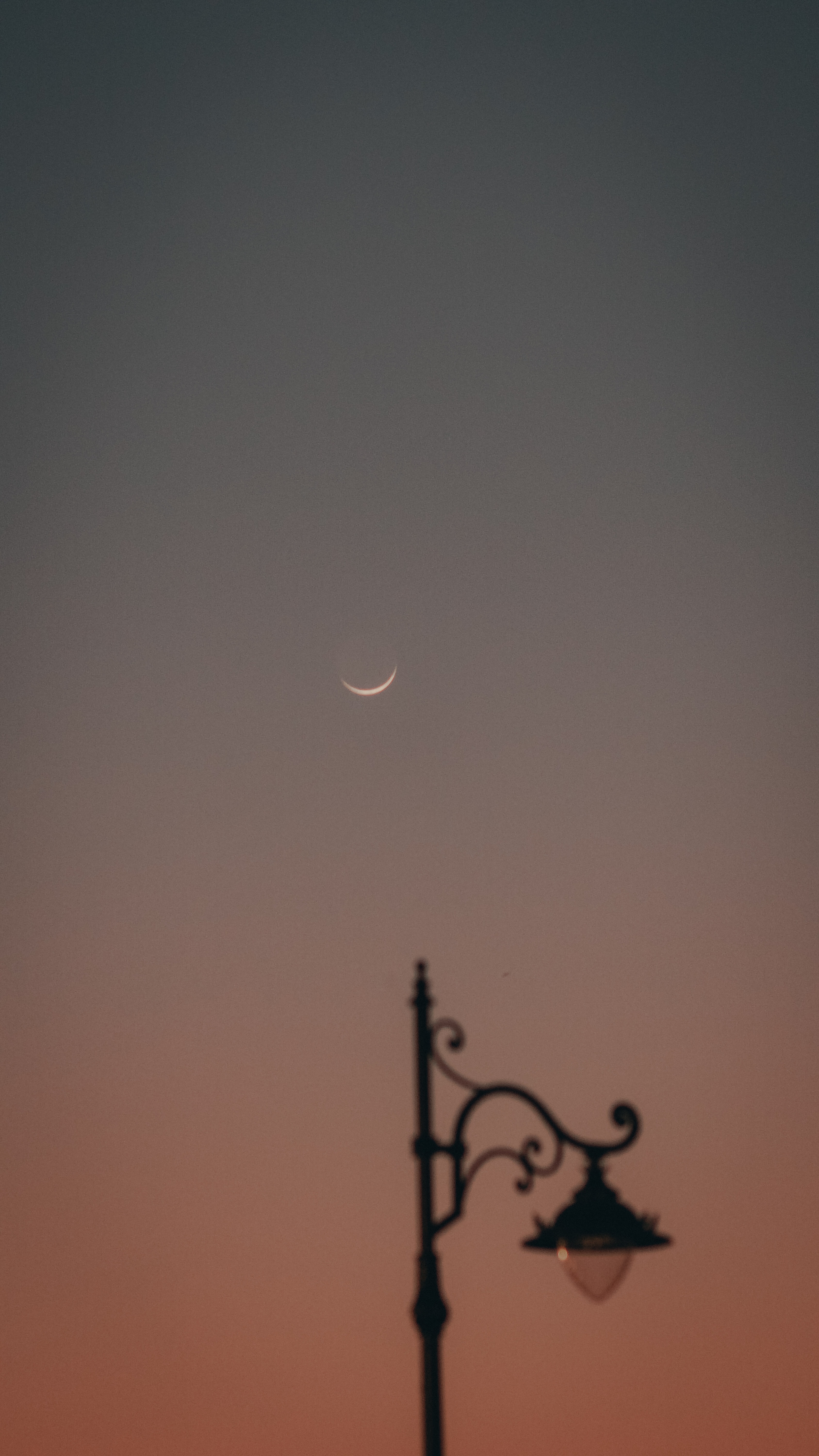 Waxing Crescent Moon Photo, Download The BEST Free Waxing Crescent Moon & HD Image