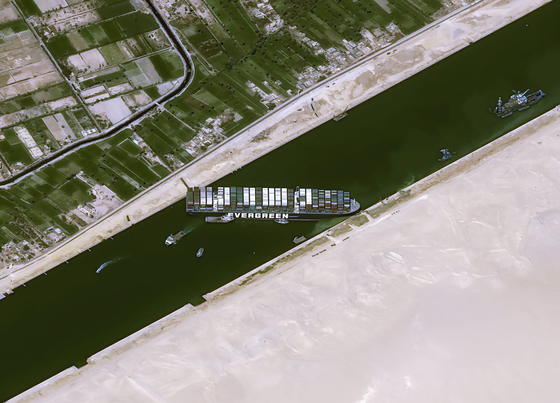Suez Canal blockage is visible from outer space, here are the satellite photo