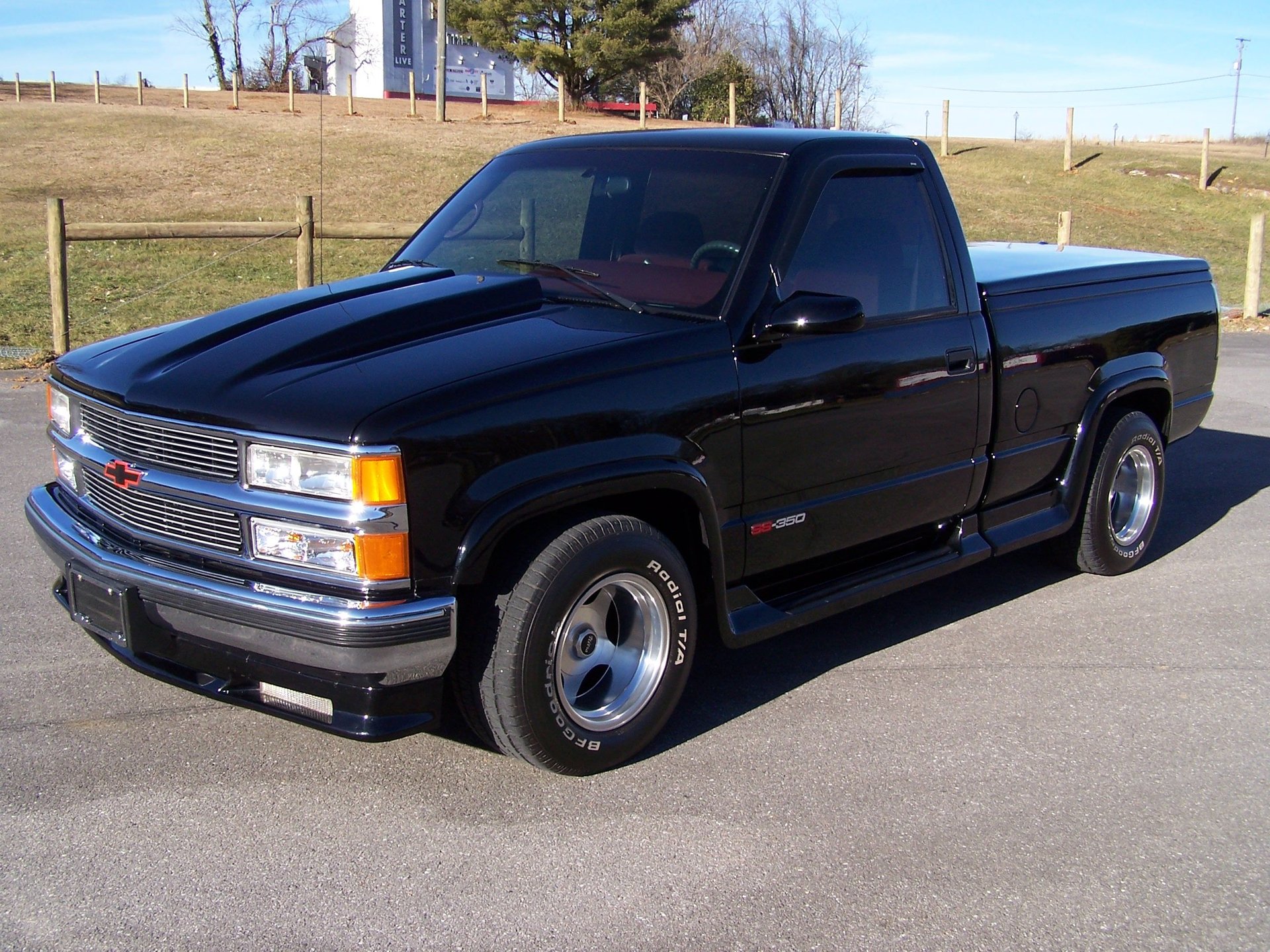Chevrolet Silverado. GAA Classic Cars