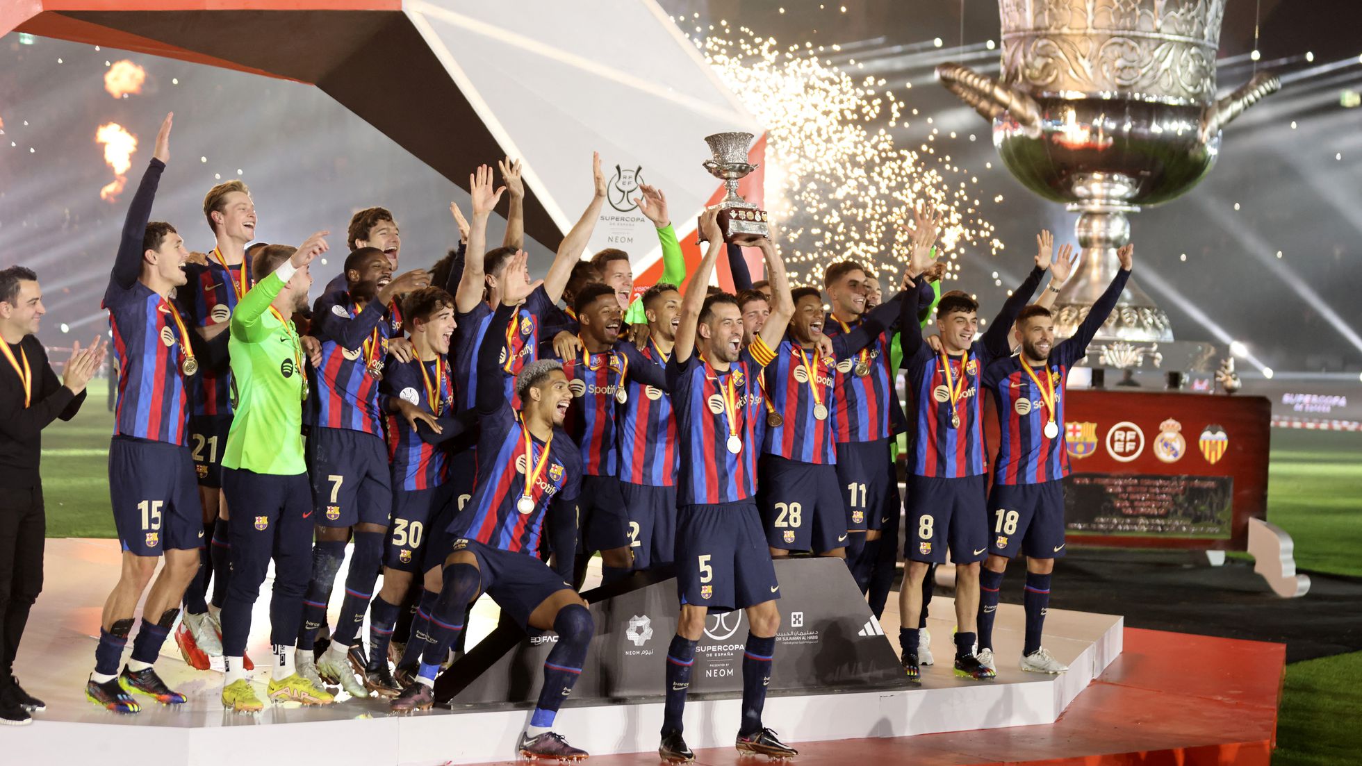 Barcelona Beats Madrid 3 1 To Win Spanish Super Cup In Saudi Arabia. Sports. EL PAÍS English Edition