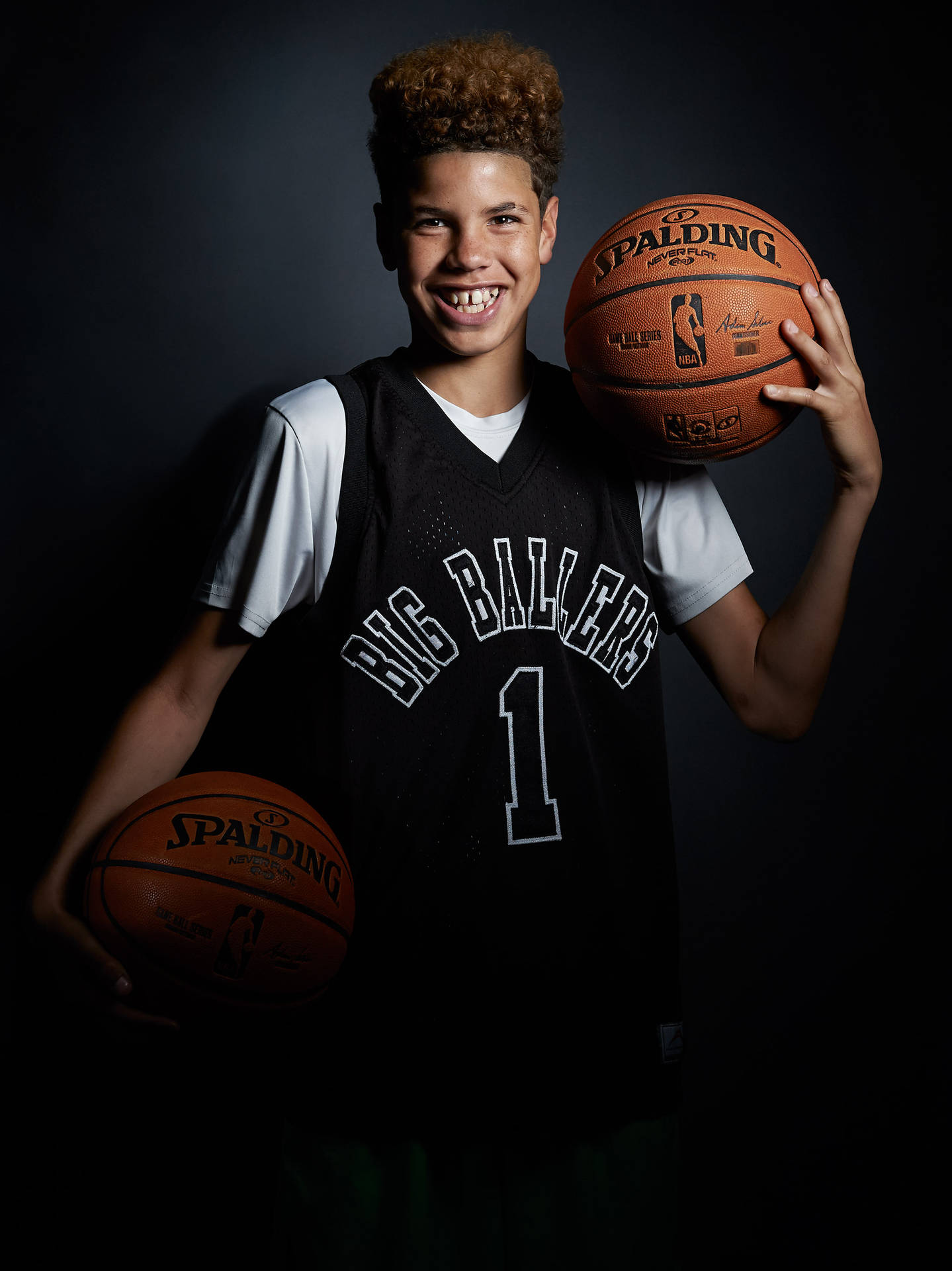 Download Young Lamelo Ball Wallpaper