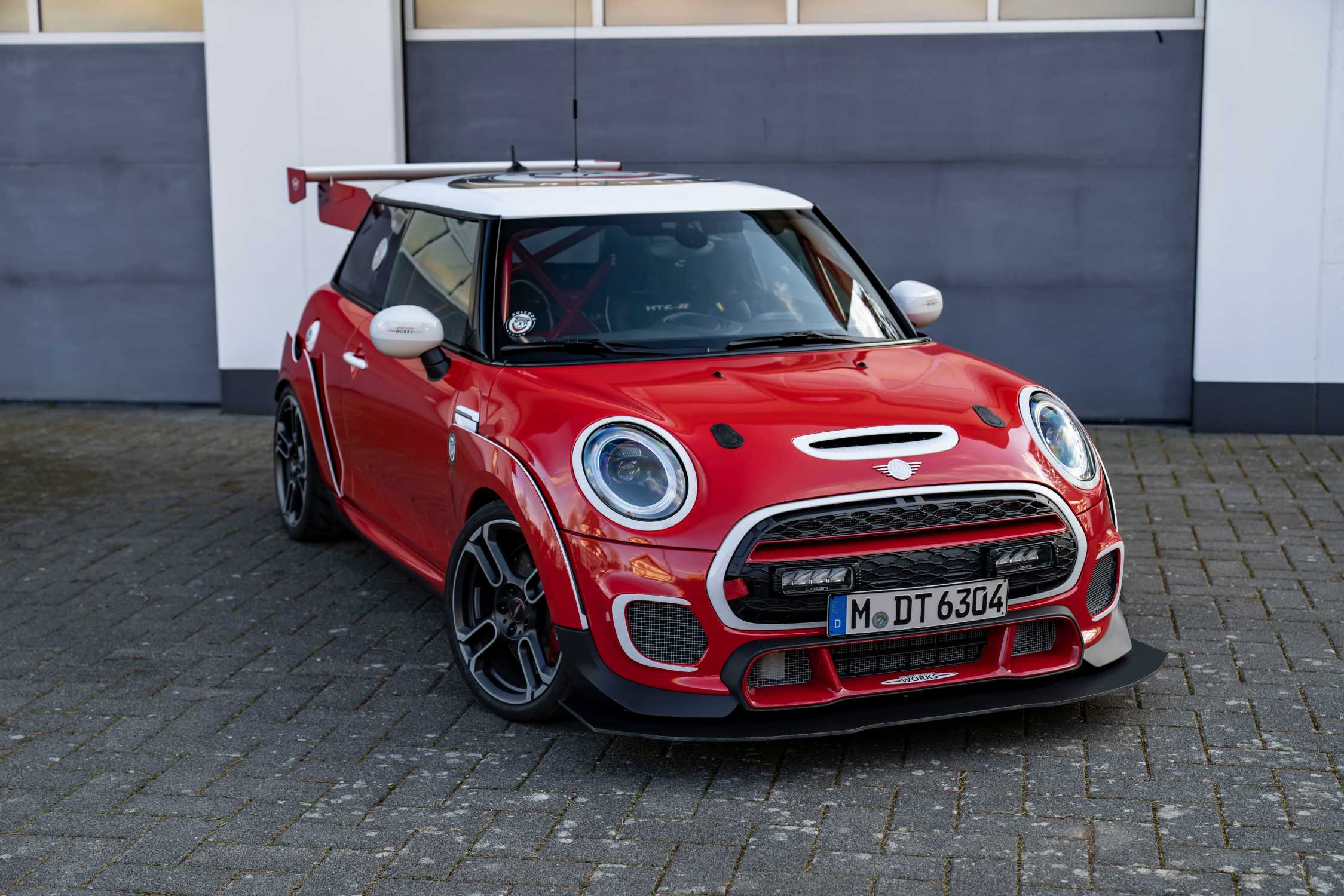 MINI John Cooper Works returns to the 24h race at the Nürburgring