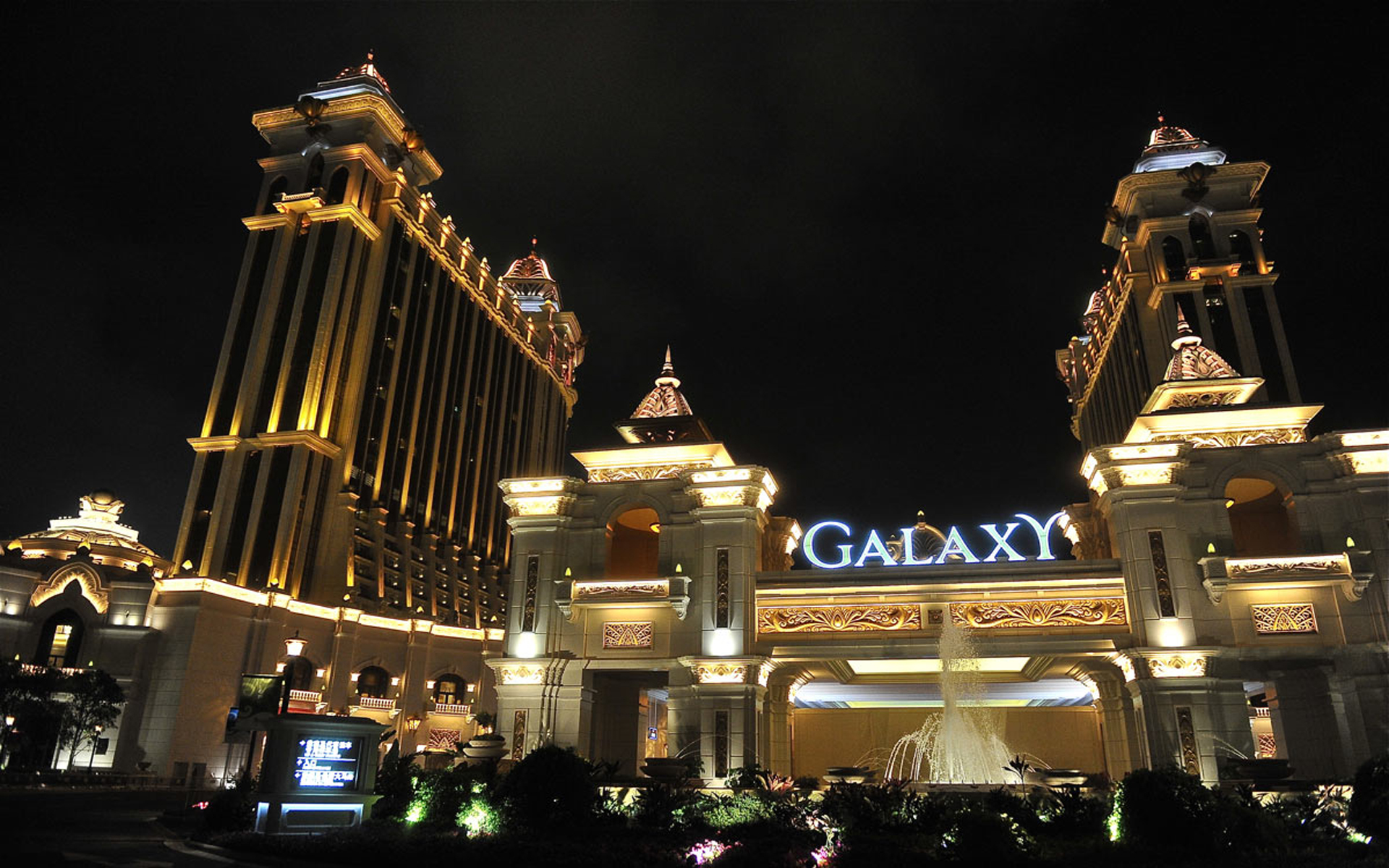 Galaxy Hotel Macau, Cotai China Star Hotel 5 Desktop HD Wallpaper 1920x1200, Wallpaper13.com