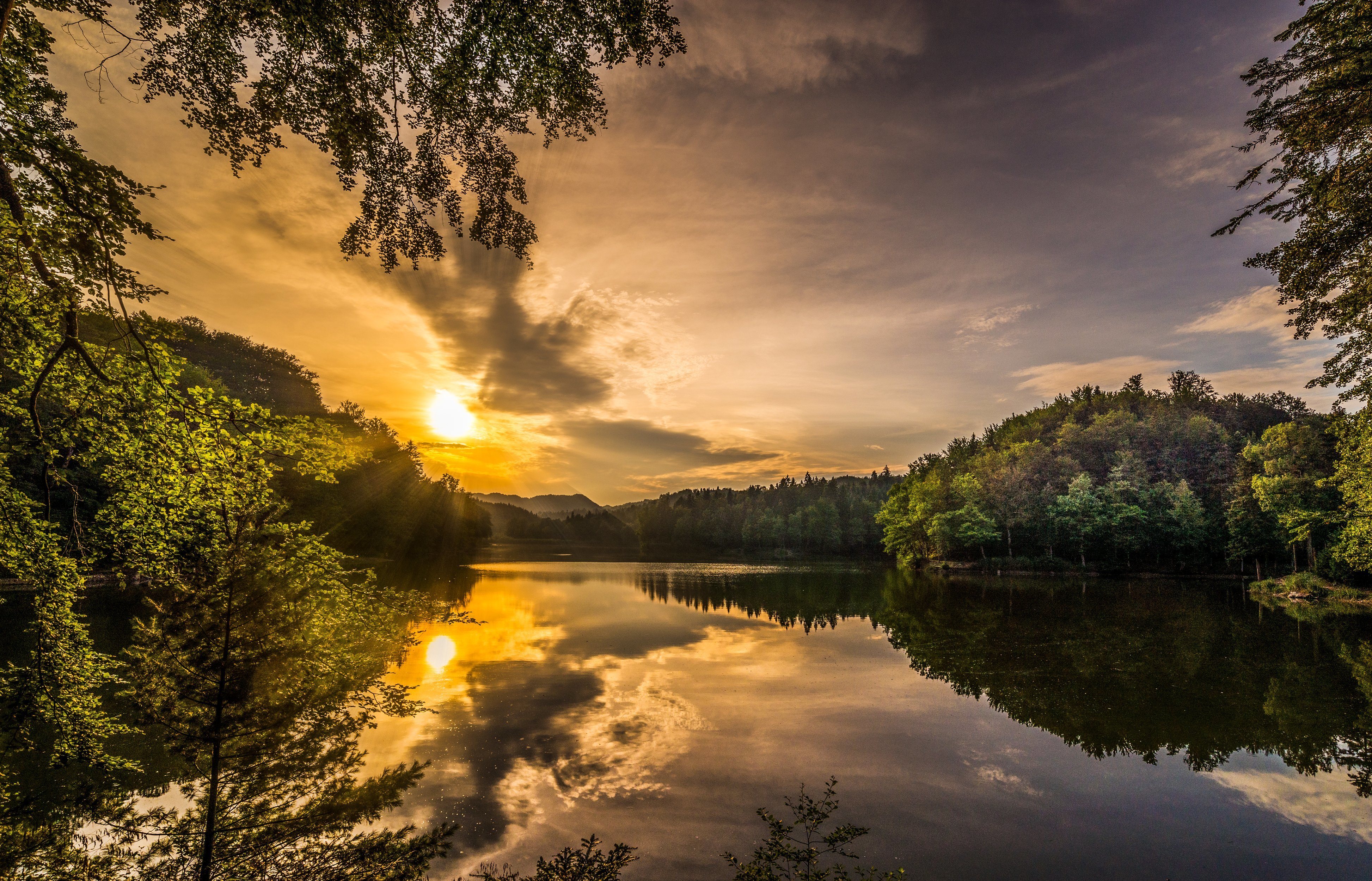 Bright spring sun in the sky above the river Desktop wallpaper 1920x1080