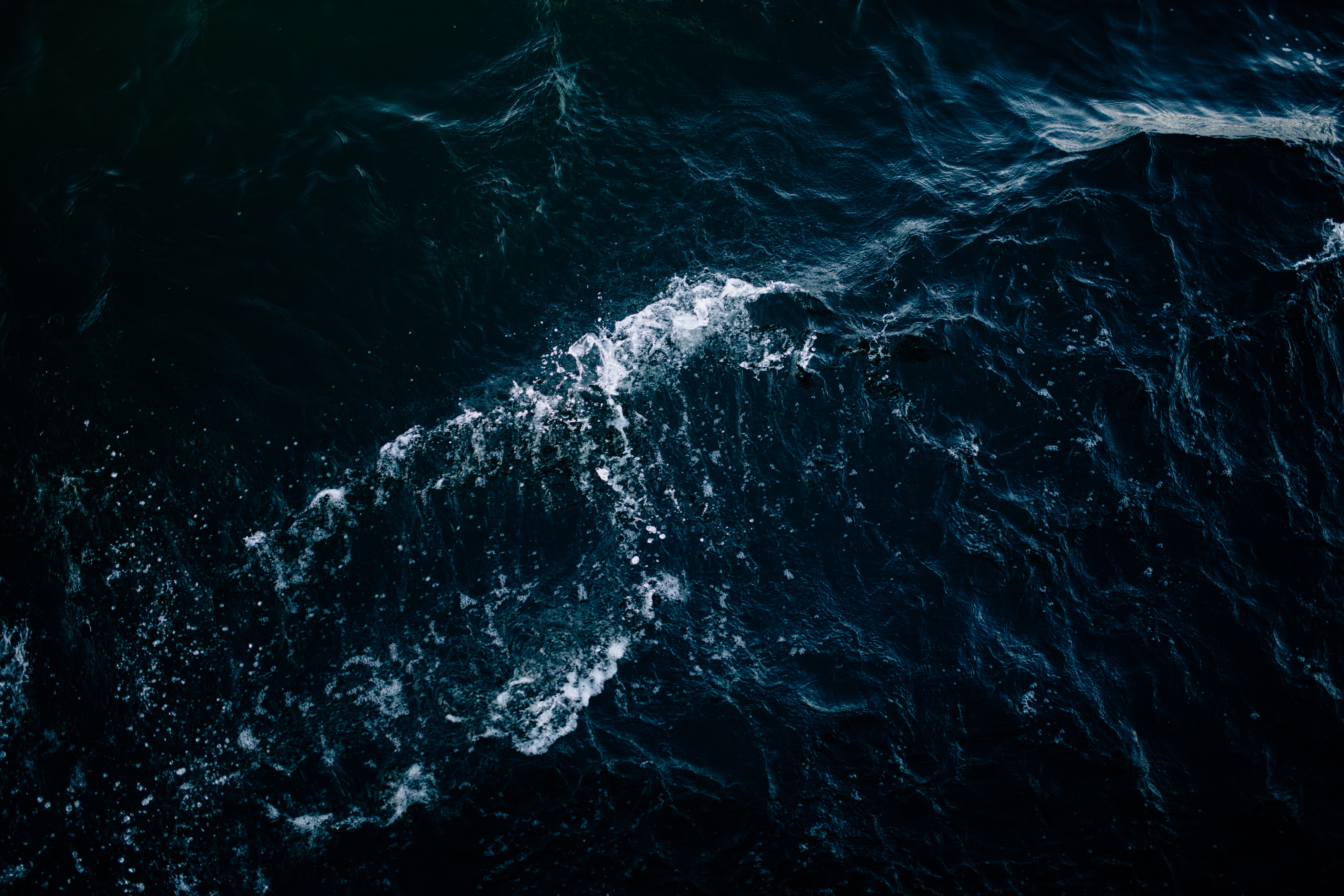 5760x3840 water deep, dark, Free picture, nature, ocean from above, wafe, water, sea, deep water, wave, ocean view, lake, dark blue sea, sea from above, from above, ocean, fluid