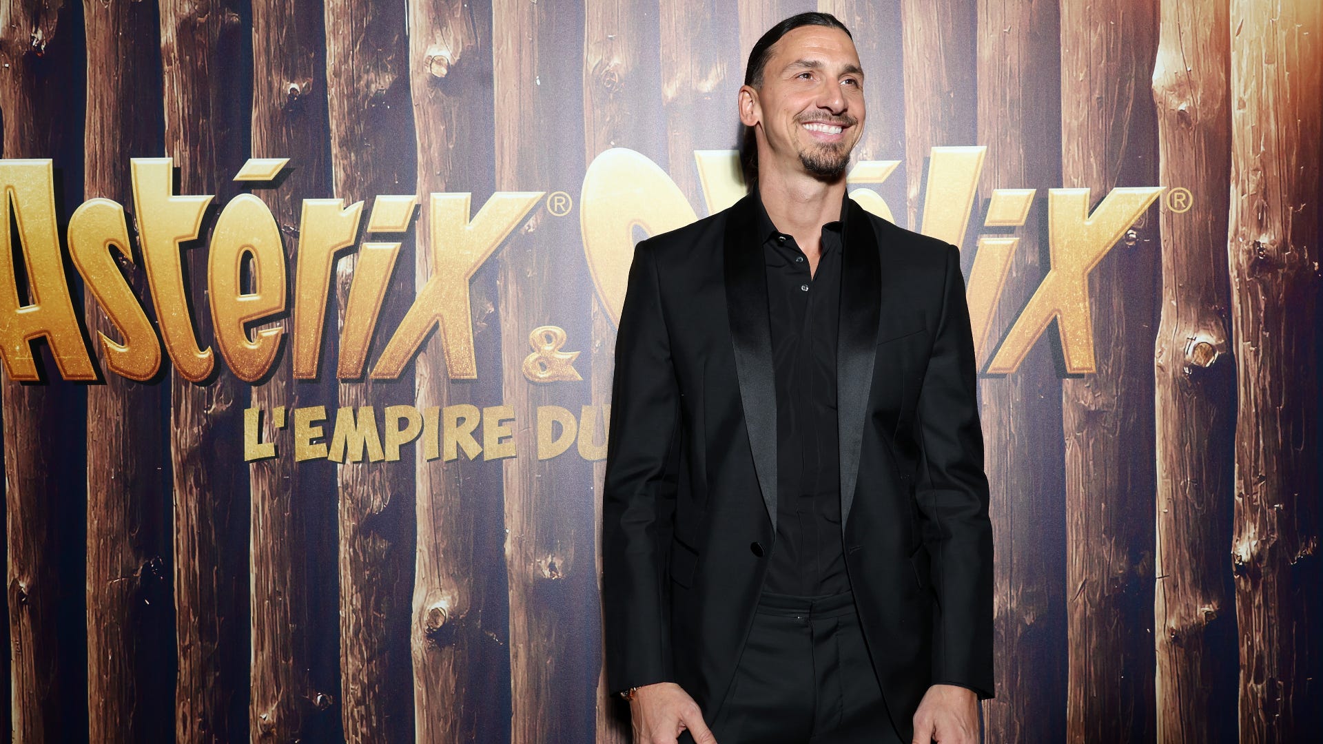 WATCH: Ibrahimovic makes bizarre cameo in new Asterix & Obelix film