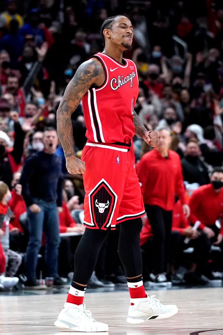 DeRozan Leads Bulls Over Lakers 115 110 In Team's Return. The Seattle Times