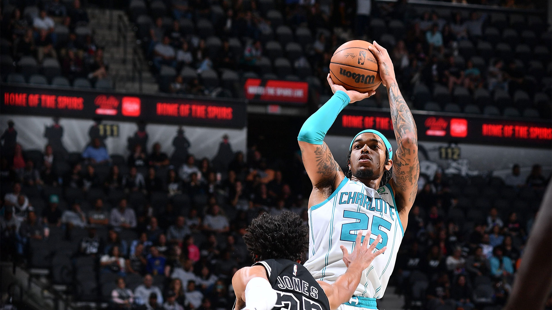 Hornets Start Season By Rolling Spurs In Record Setting Style