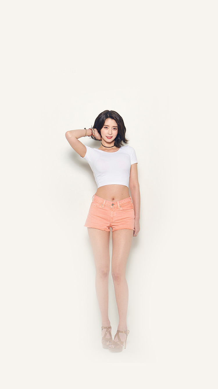 nara kwon white simple girl kpop