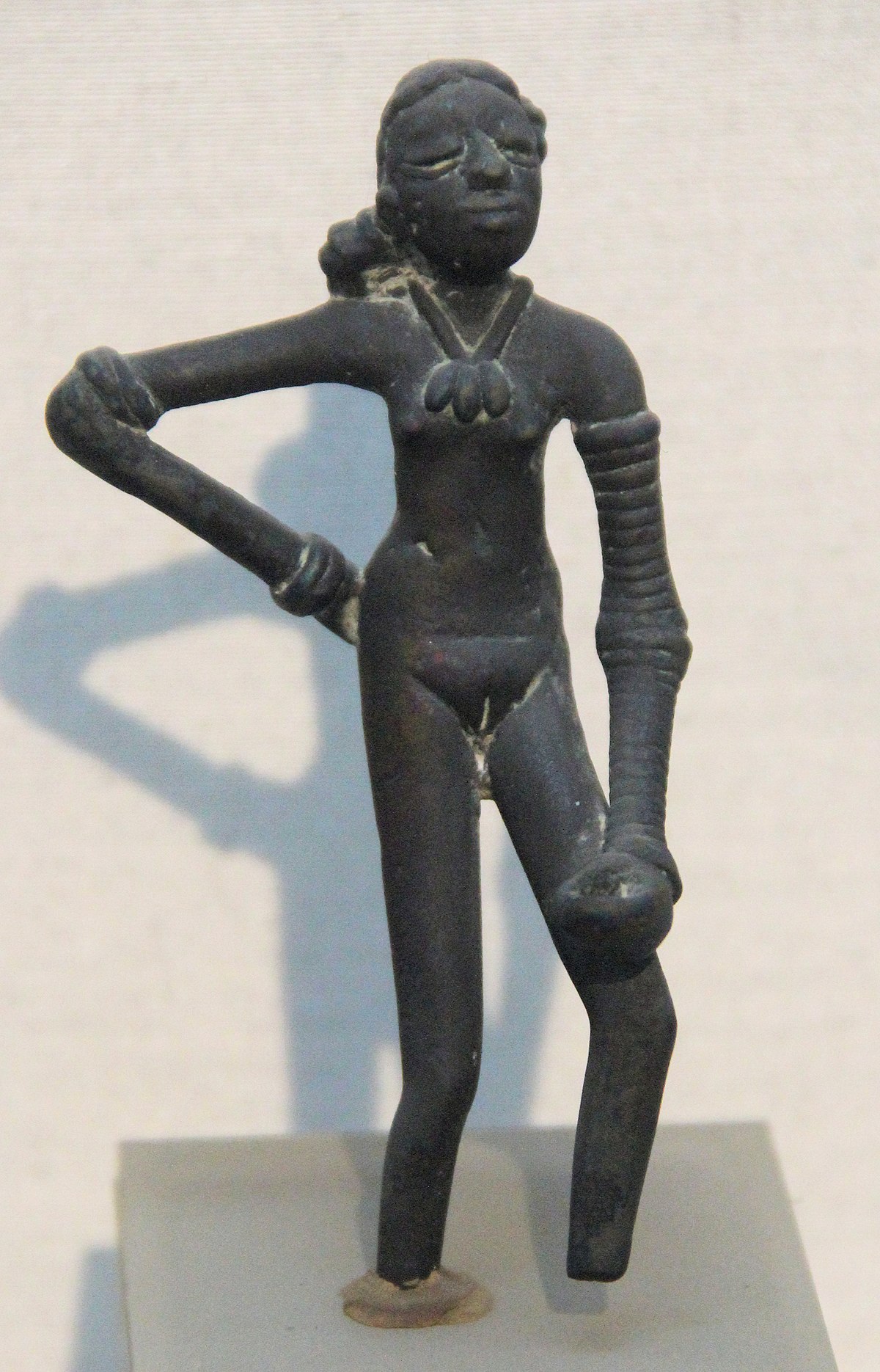 Dancing Girl (sculpture)