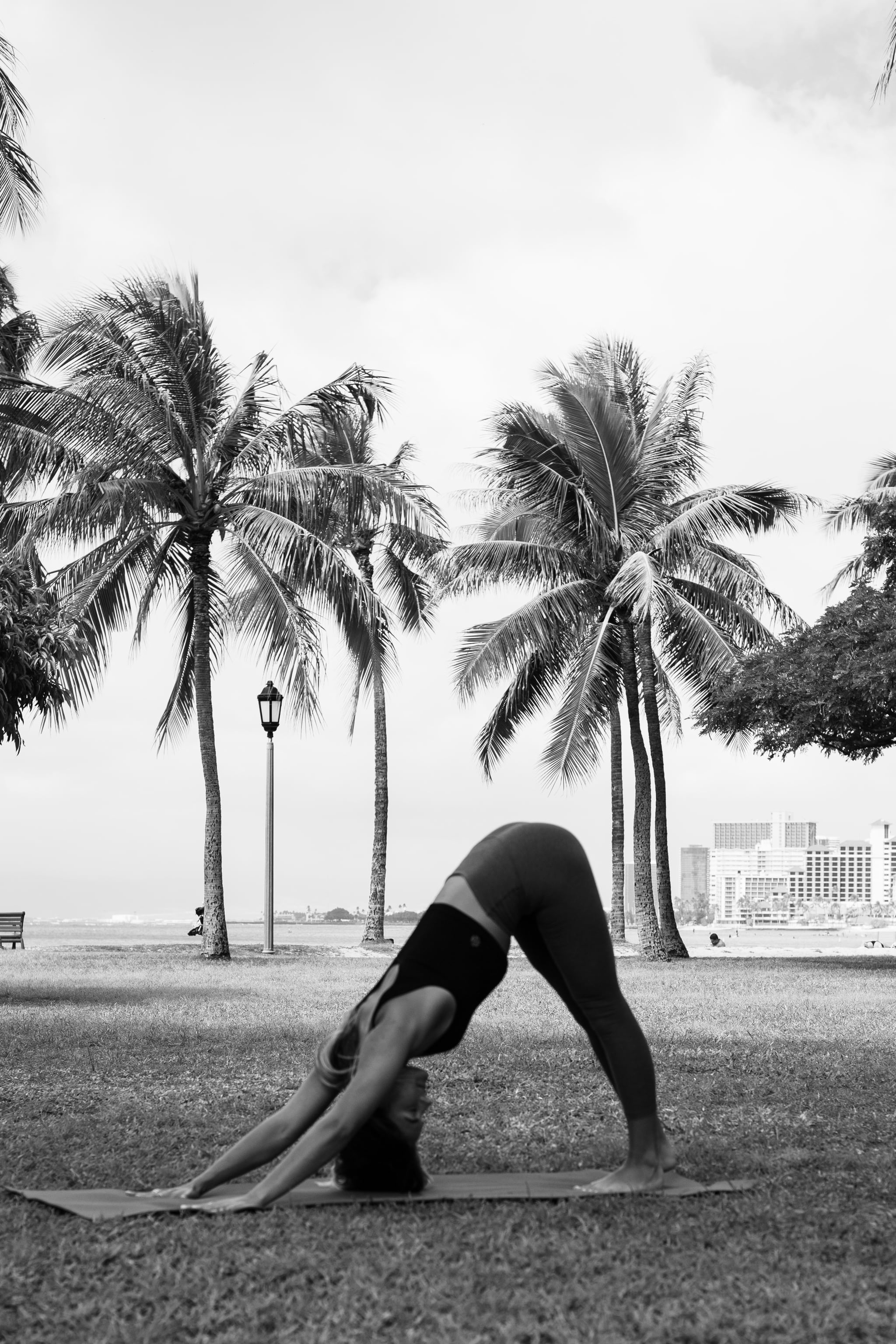 Fitness Wallpaper: Black And White Yoga Gym Wallpaper For Your Phone That Will Motivate You To Work Out