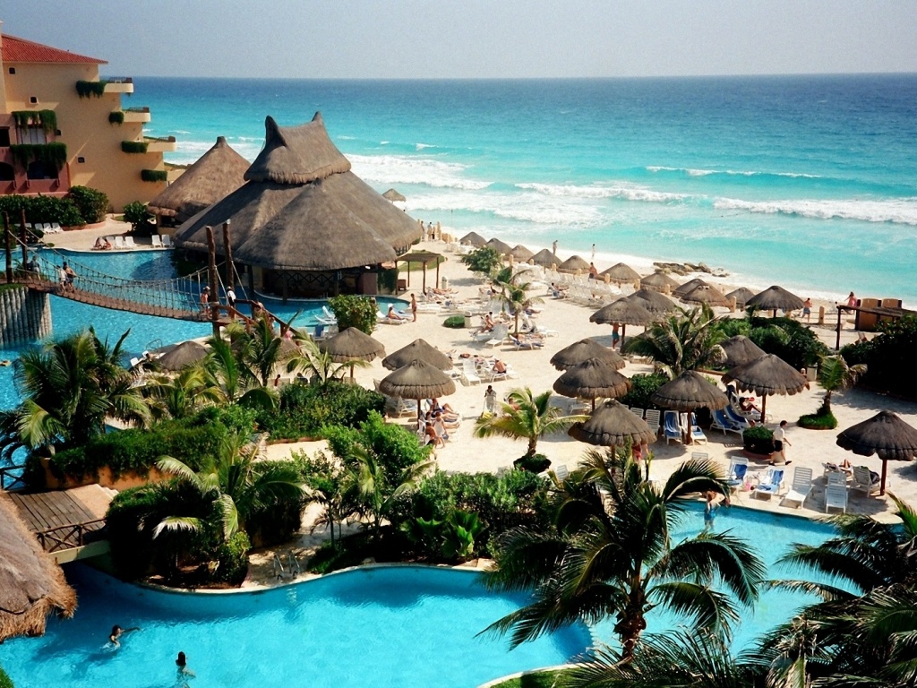 Cancun Island Shore desktop PC and Mac wallpaper