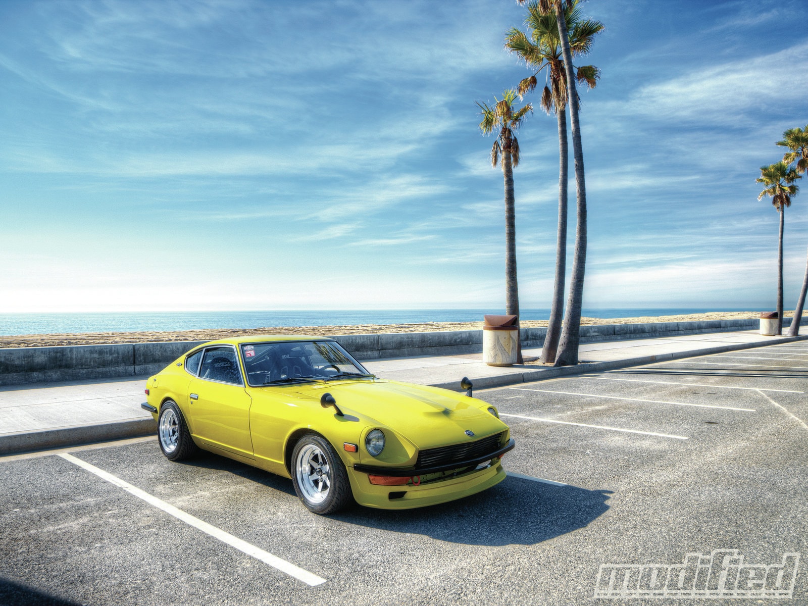 Nissan Datsun 240Z So Mellow Yellow