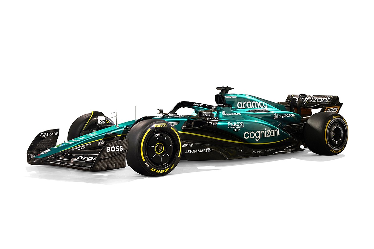 aggressive 2023 AMR23 F1 car