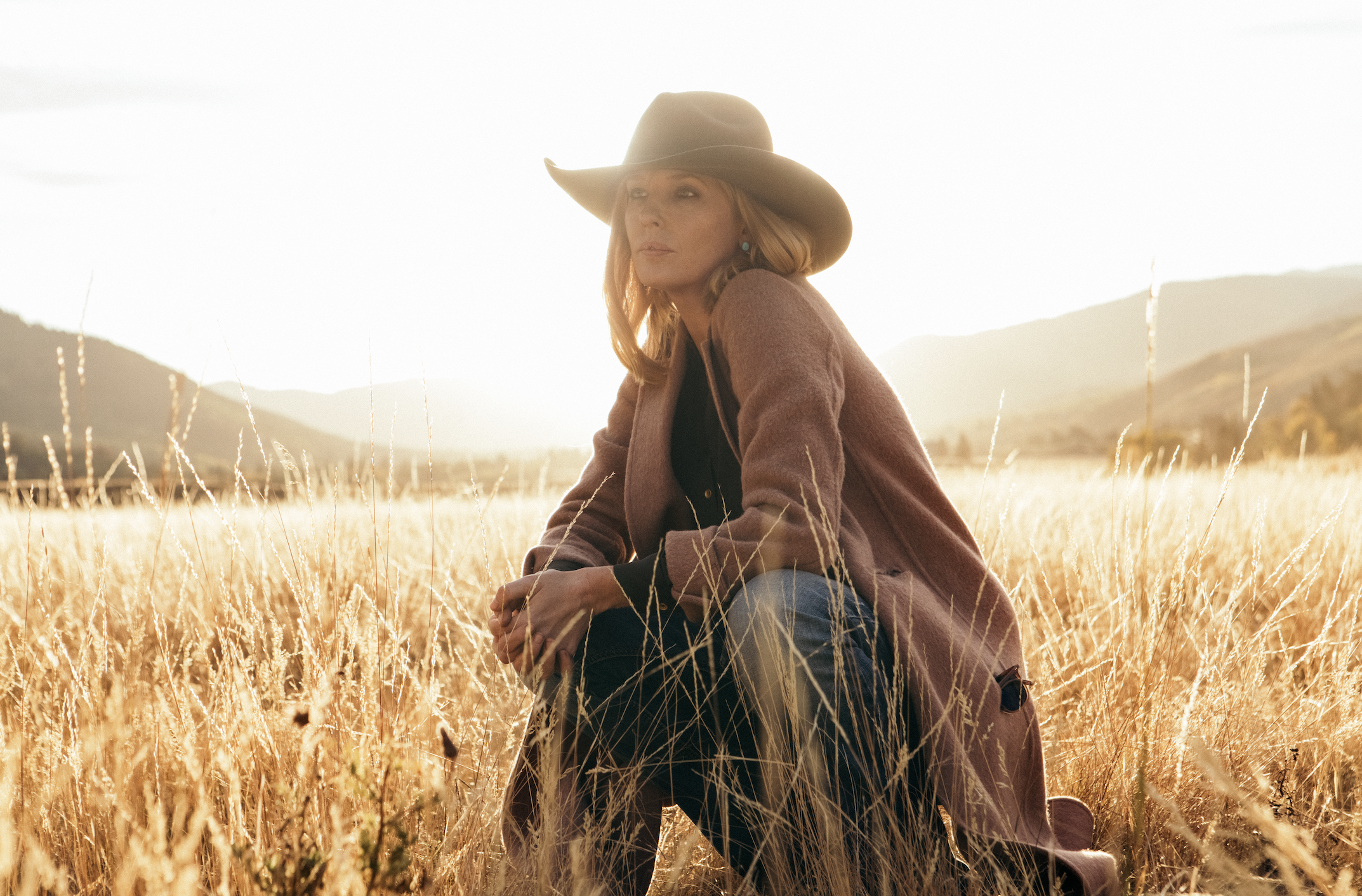 Yellowstone' Star Kelly Reilly Just Revealed A Jaw Dropping Spoiler About Beth In Season 5