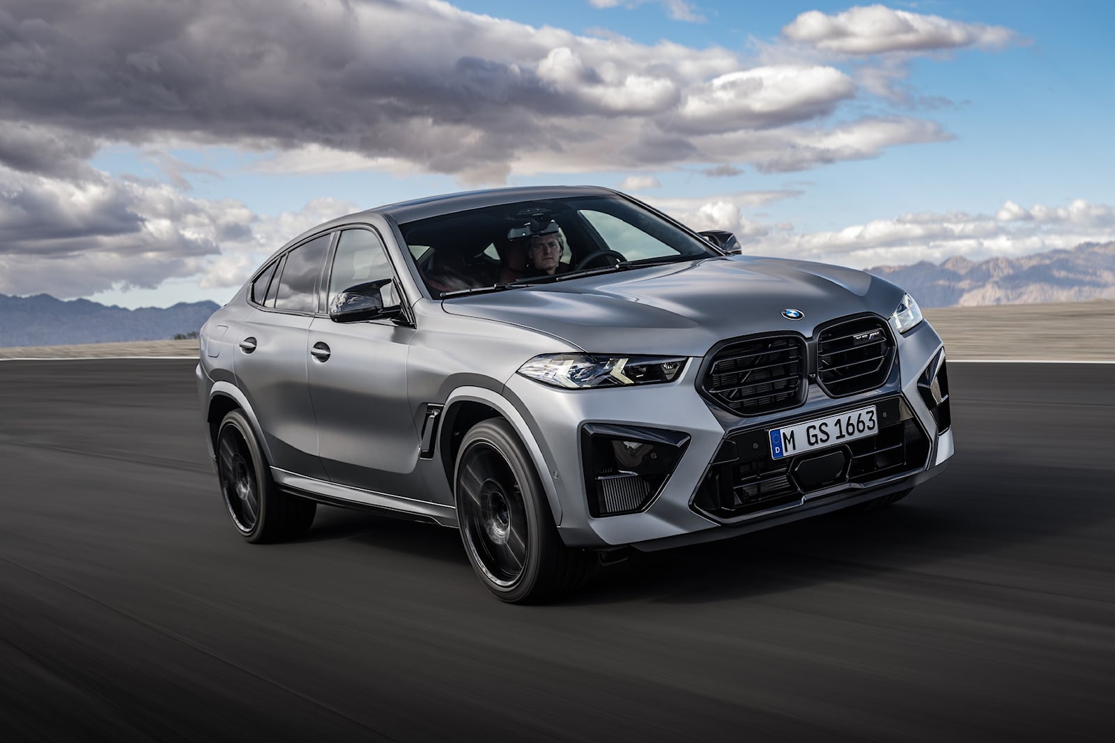 2024 BMW X6 M Exterior Photo