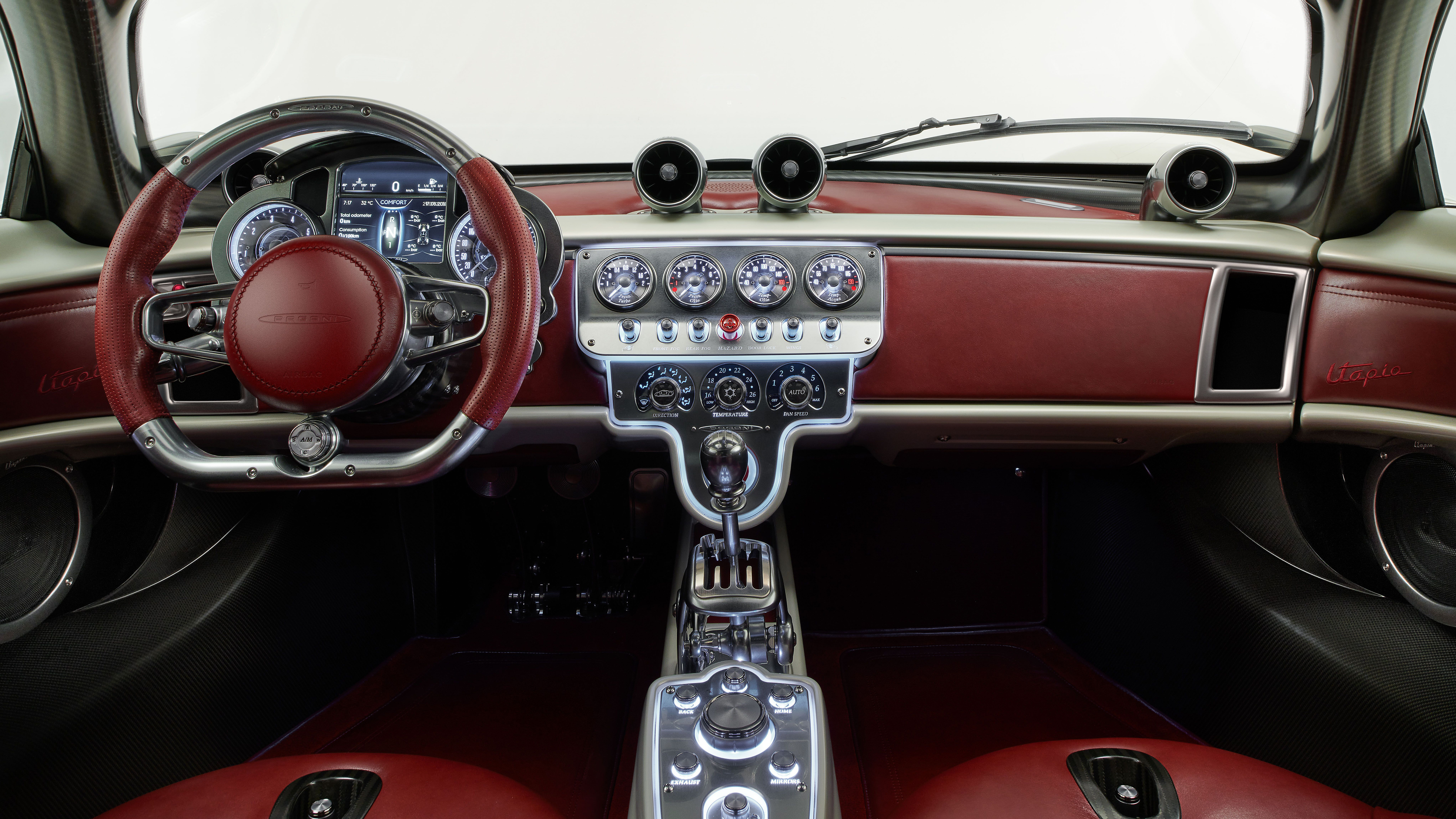 Pagani Utopia 2023 4K 8K Interior Wallpaper Car Wallpaper