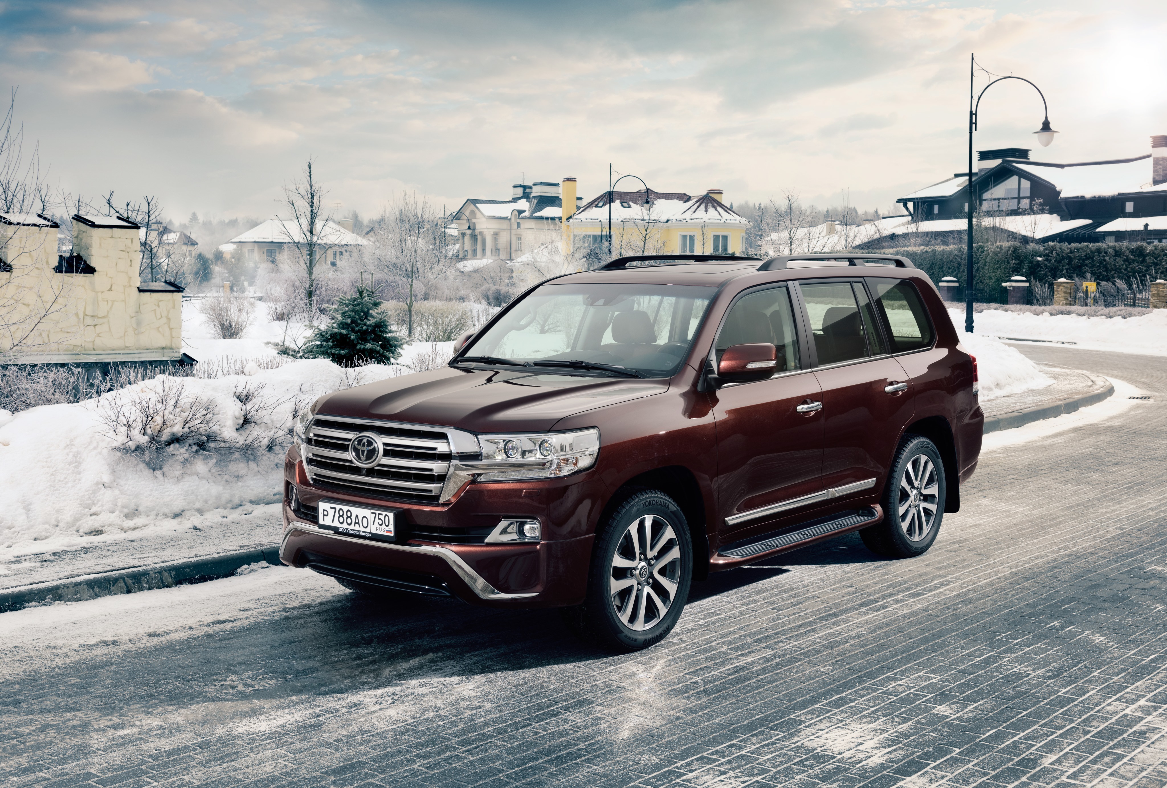 4K Toyota Land Cruiser Wallpaper and Background Image