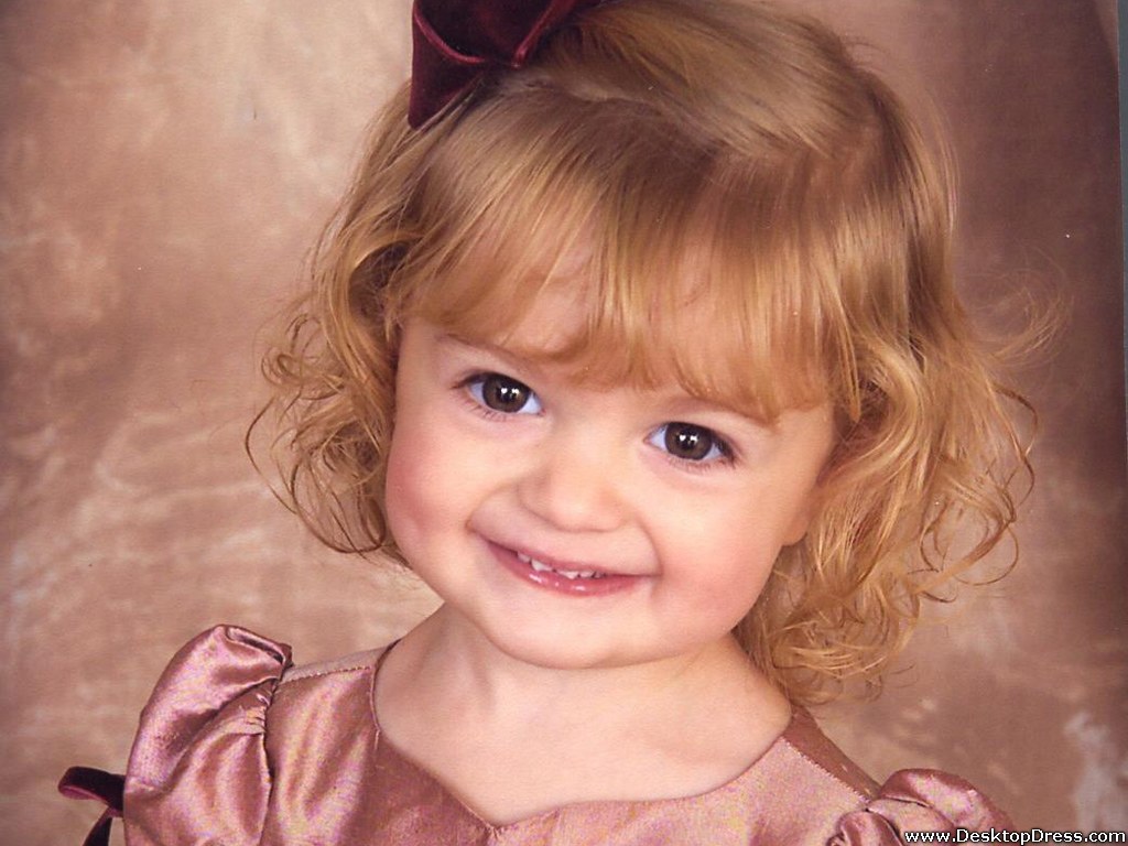 Desktop Wallpaper Babies Background Beautiful Girl with Perfect Smile