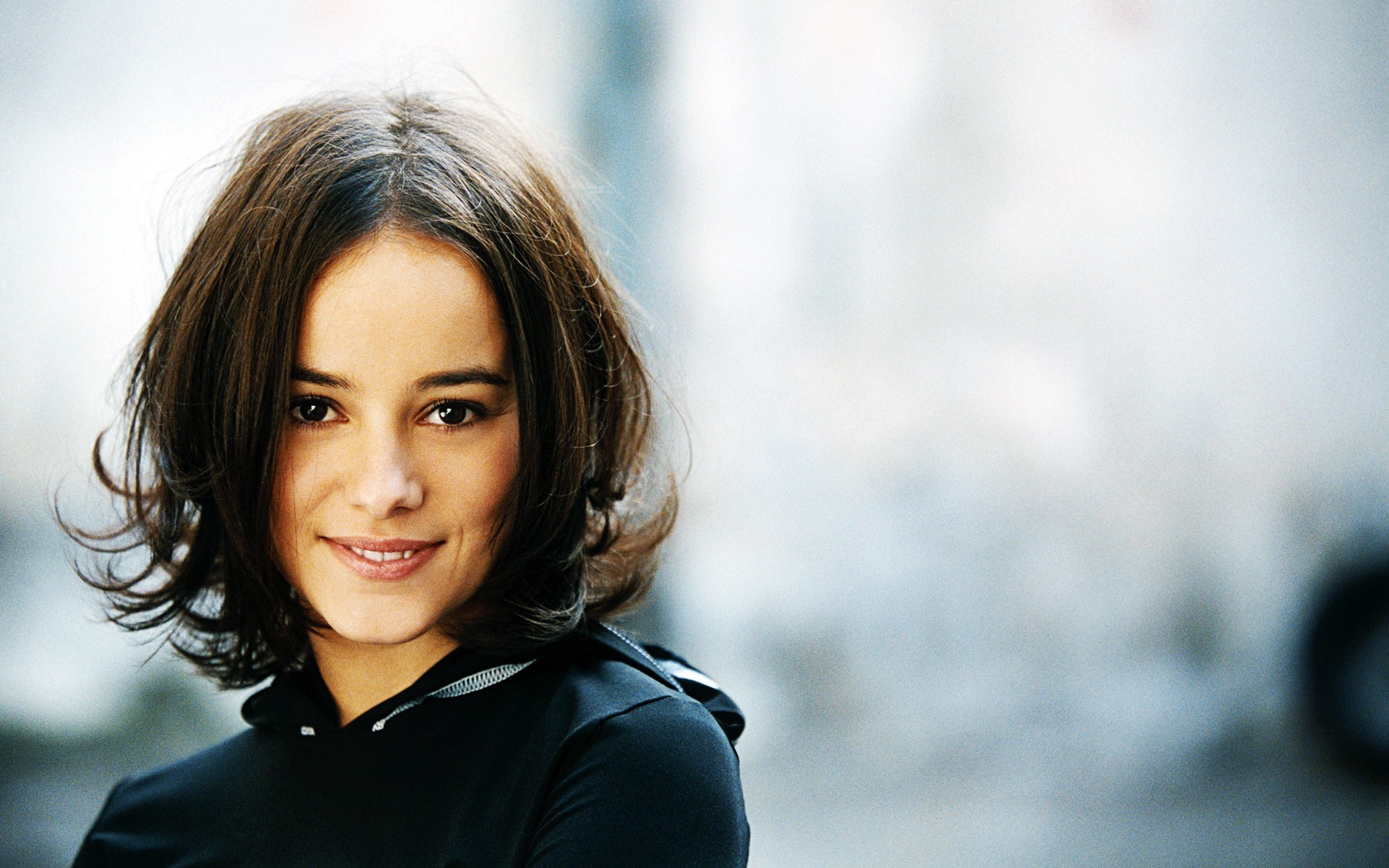 Alizee, Singer, Eyes, Face, Women, Smiling Wallpaper HD / Desktop and Mobile Background