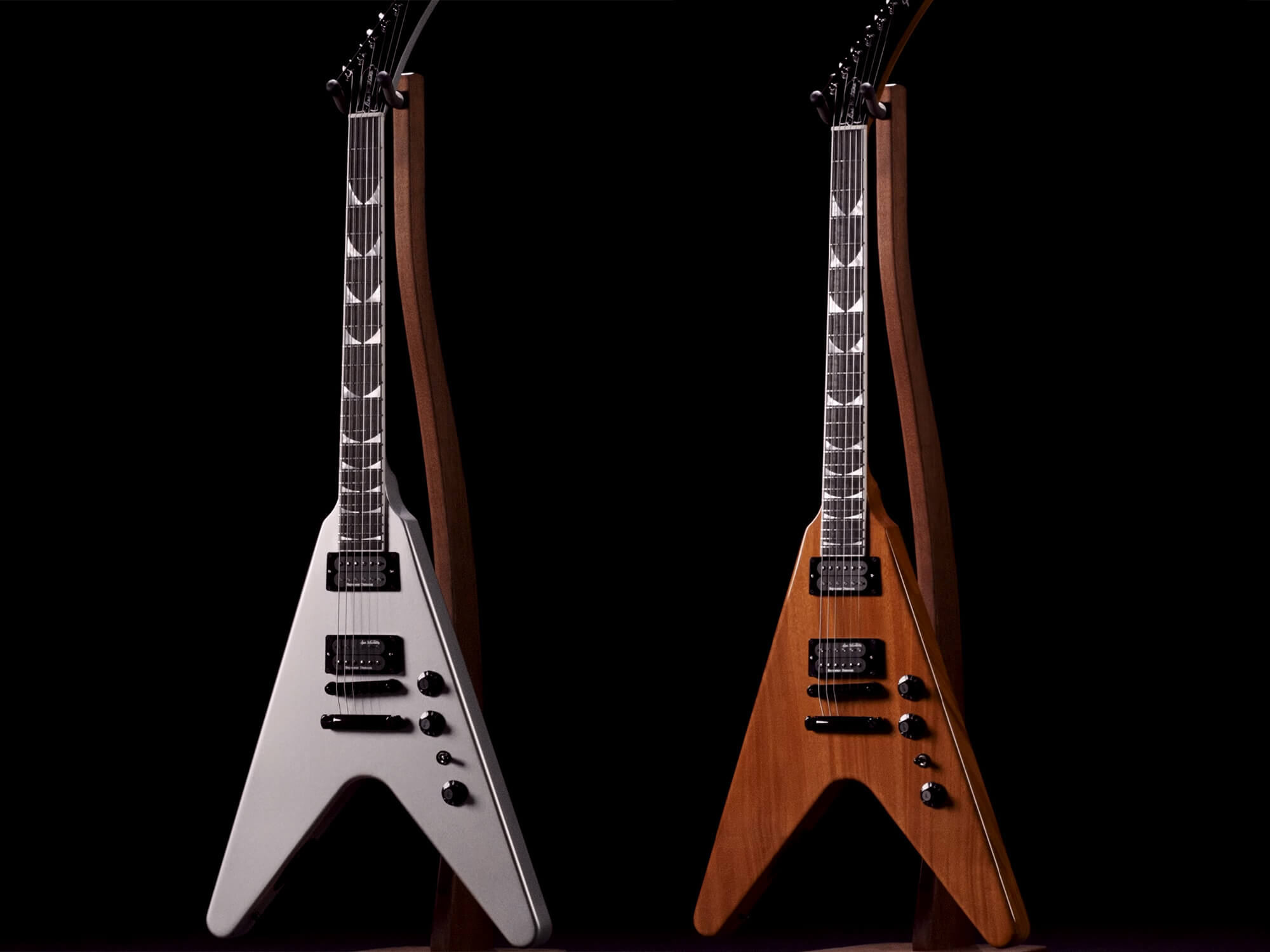 Dave Mustaine's first signature Gibson Flying V is here in “very limited” quantities. Guitar.com. All Things Guitar