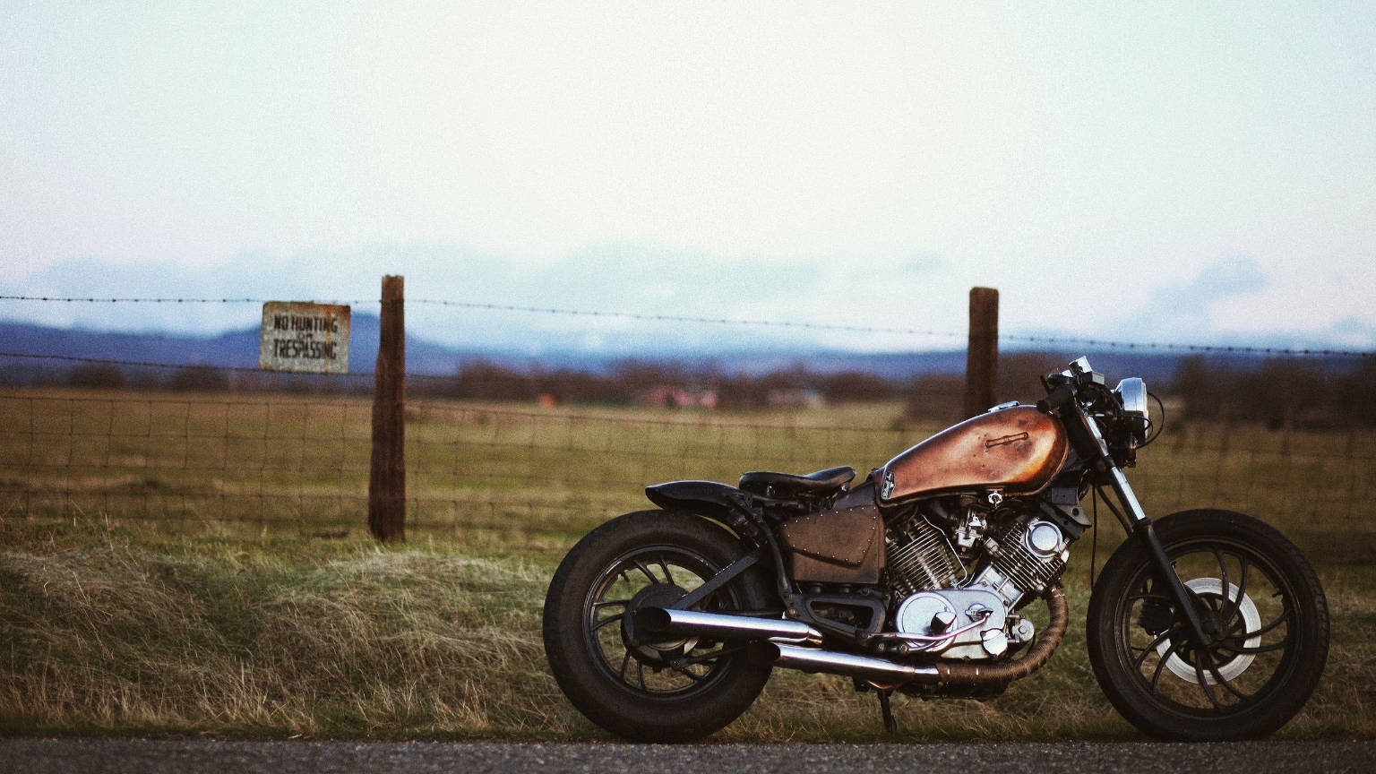 Download Yamaha Virago Bobber Motorcycle Wallpaper