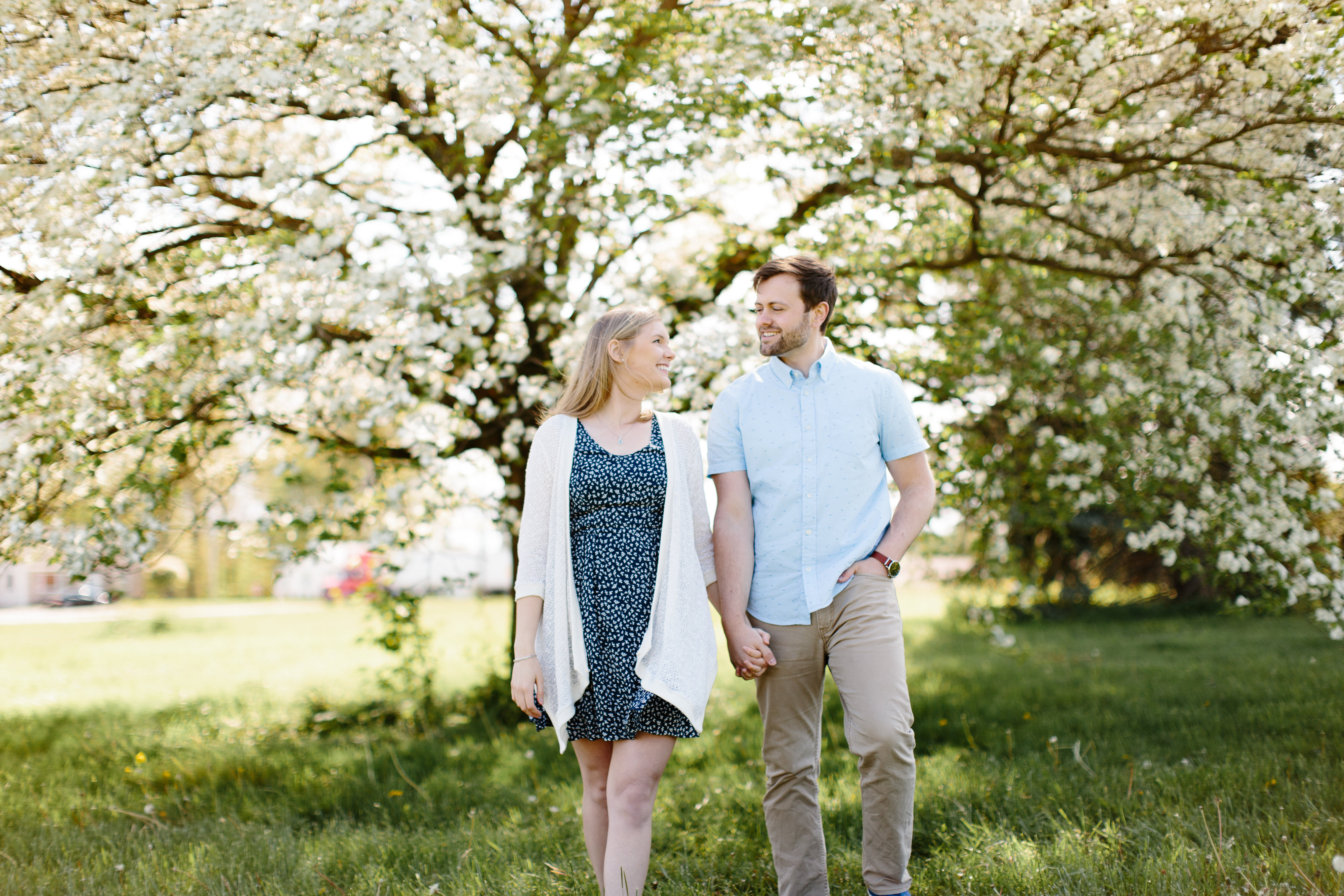 Gorgeous Ohio Spring Couple Session By Austin & Rachel Photography