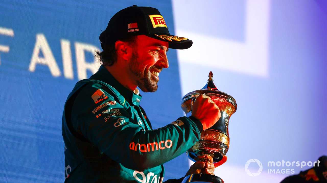 Alonso hails unreal Bahrain GP F1 podium on Aston debut