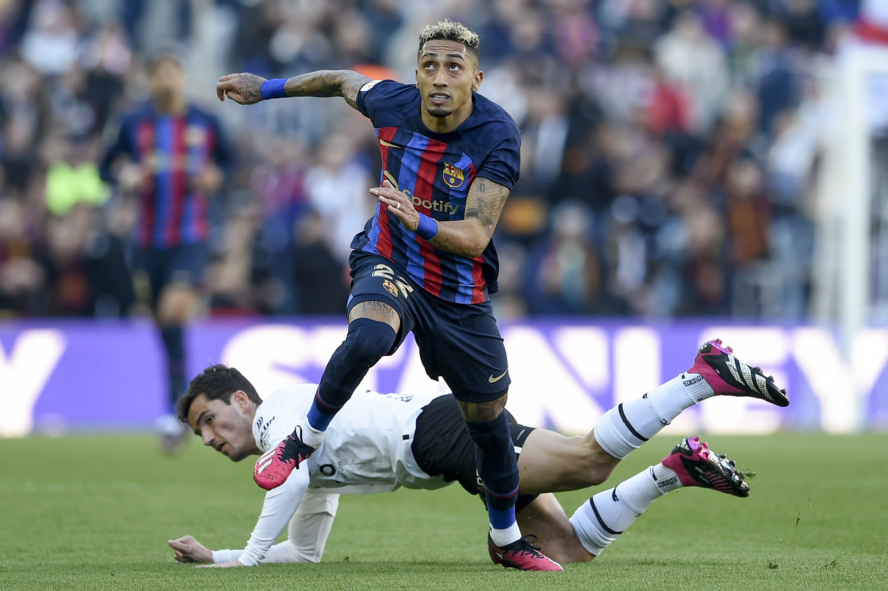 Barca Go 9 Clear Atop After 1 0 Win Over Valencia, Madrid Stumble