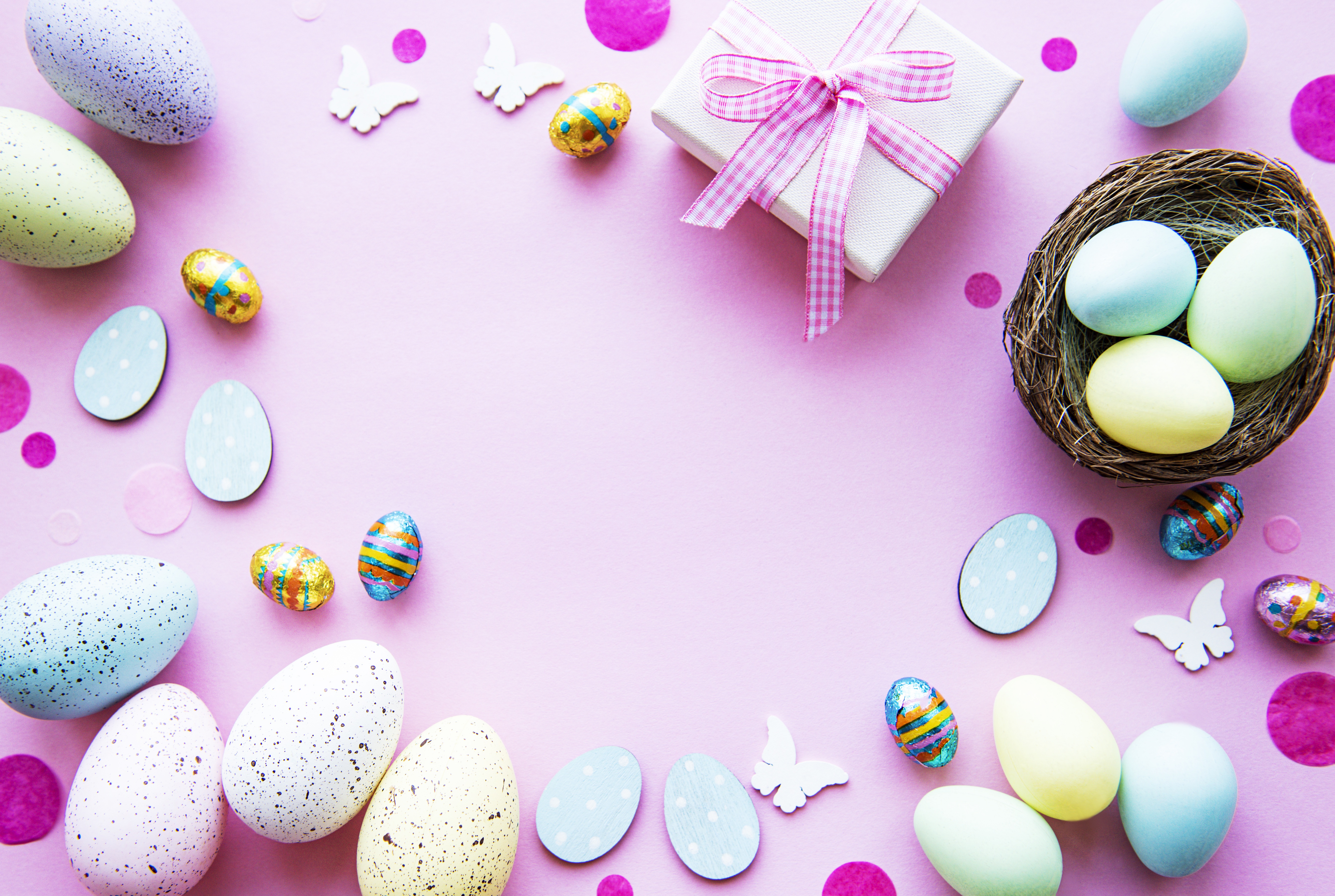 Easter Egg Still Life Gift Wallpaper:5329x3579