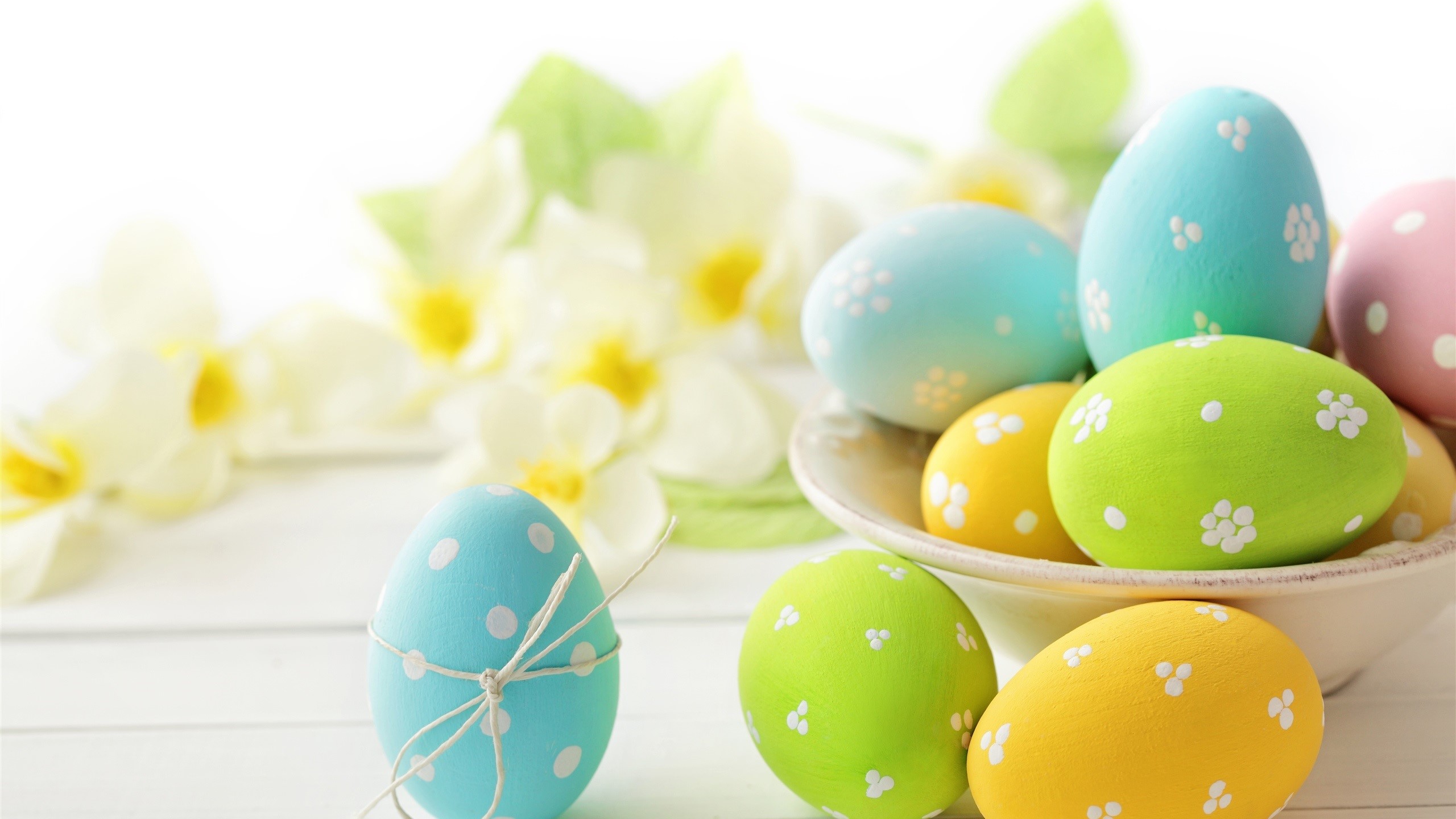 Easter Eggs And Flowers Wallpapers - Wallpaper Cave