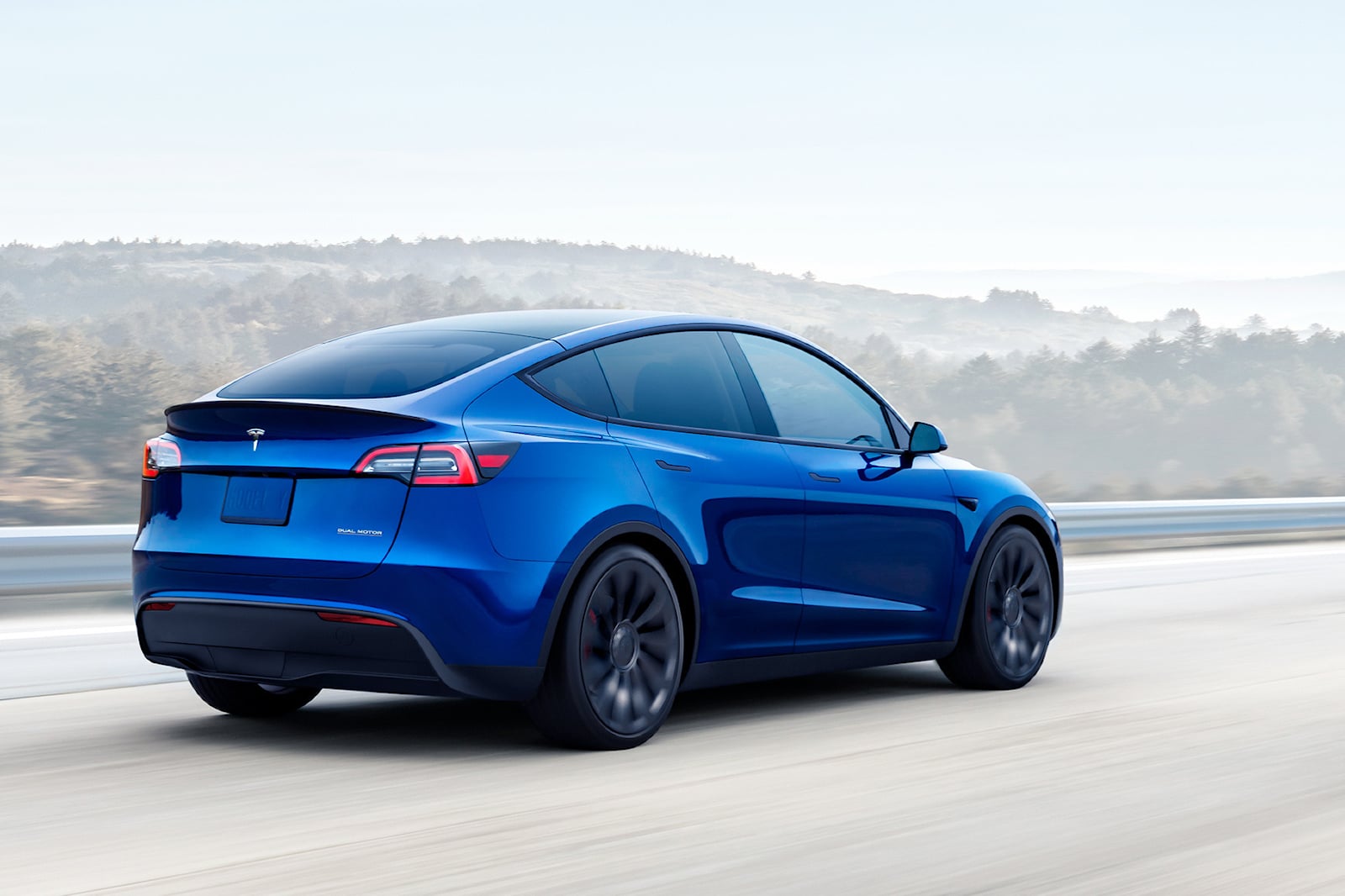 2023 Tesla Model Y Exterior Colors & Dimensions: Length, Width, Tires