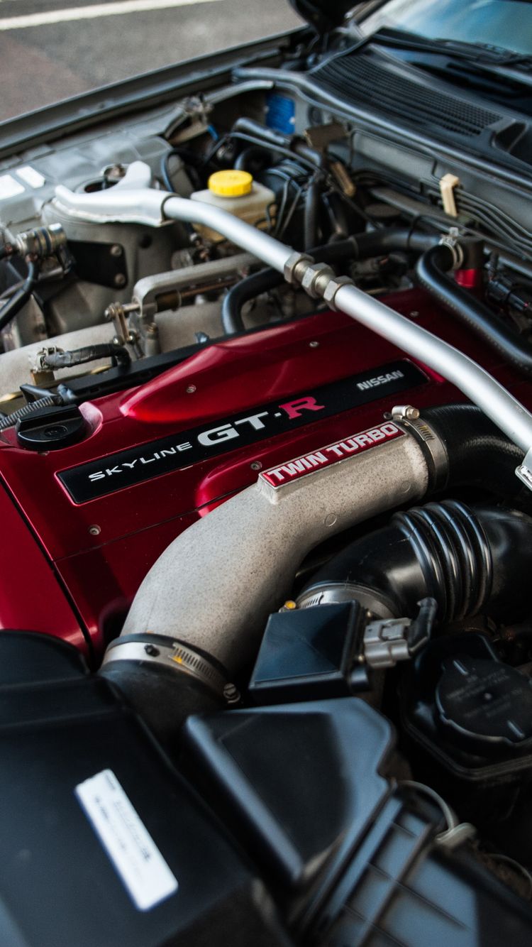 Nissan R34 Skyline GT R Vs R35 GT R: Downloadable Image Gallery Part 2