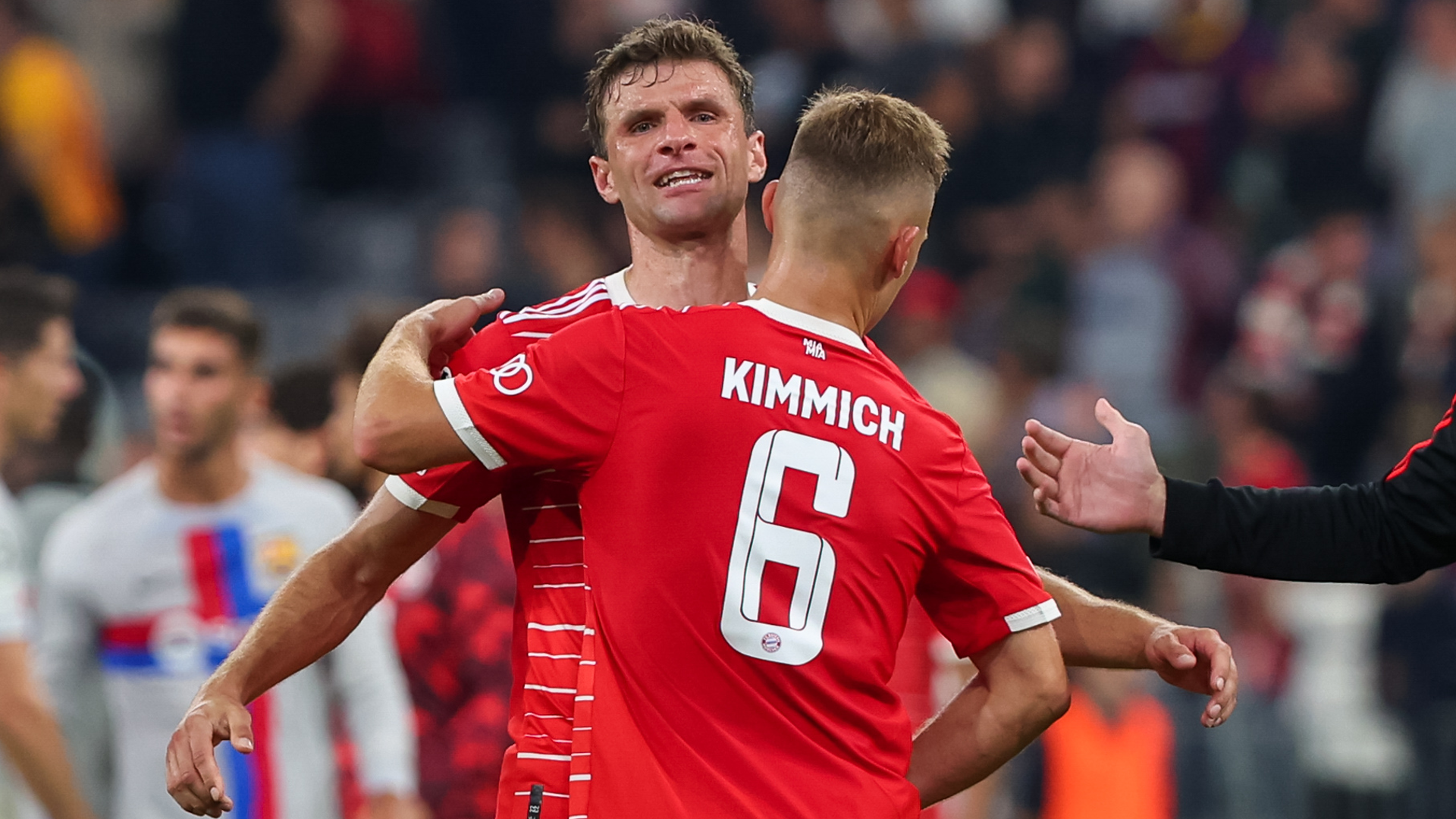 Bayern Munich Pair Muller And Kimmich Isolating After Positive COVID 19 Tests
