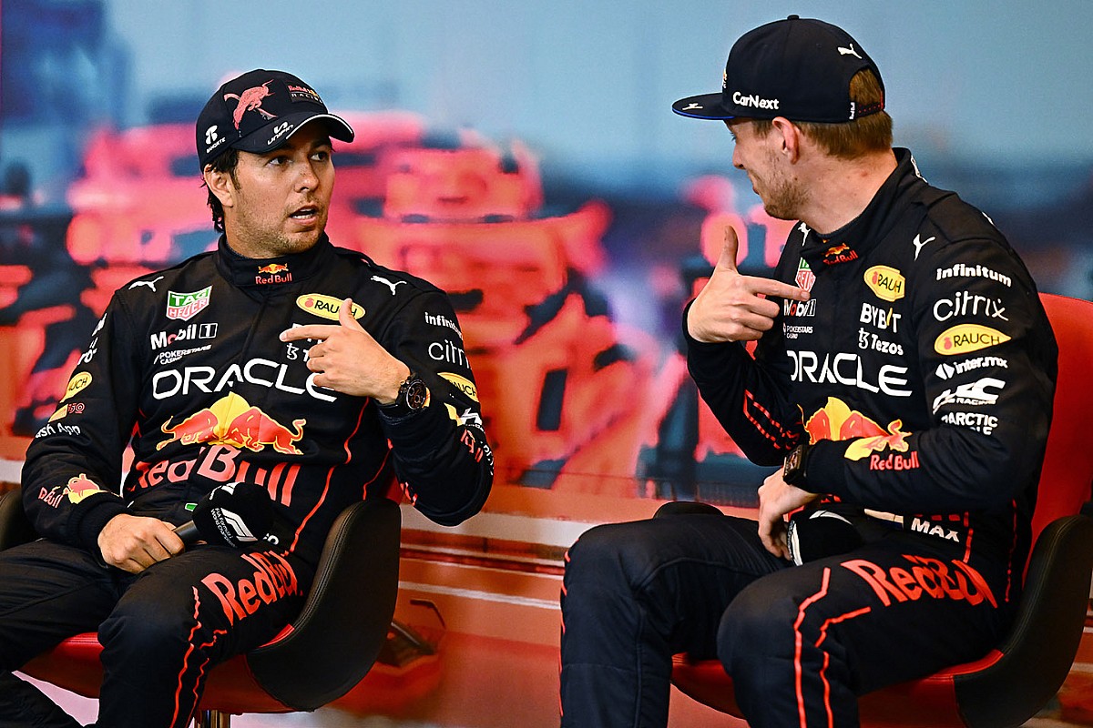 Horner: Red Bull happy for either Verstappen or Perez to be champion