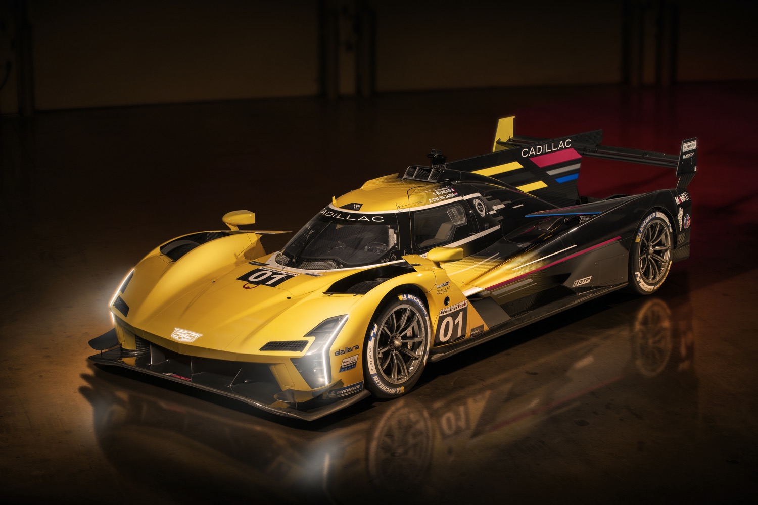 Cadillac To Field 3 V Series.R Race Cars At 24 Hours Of LM