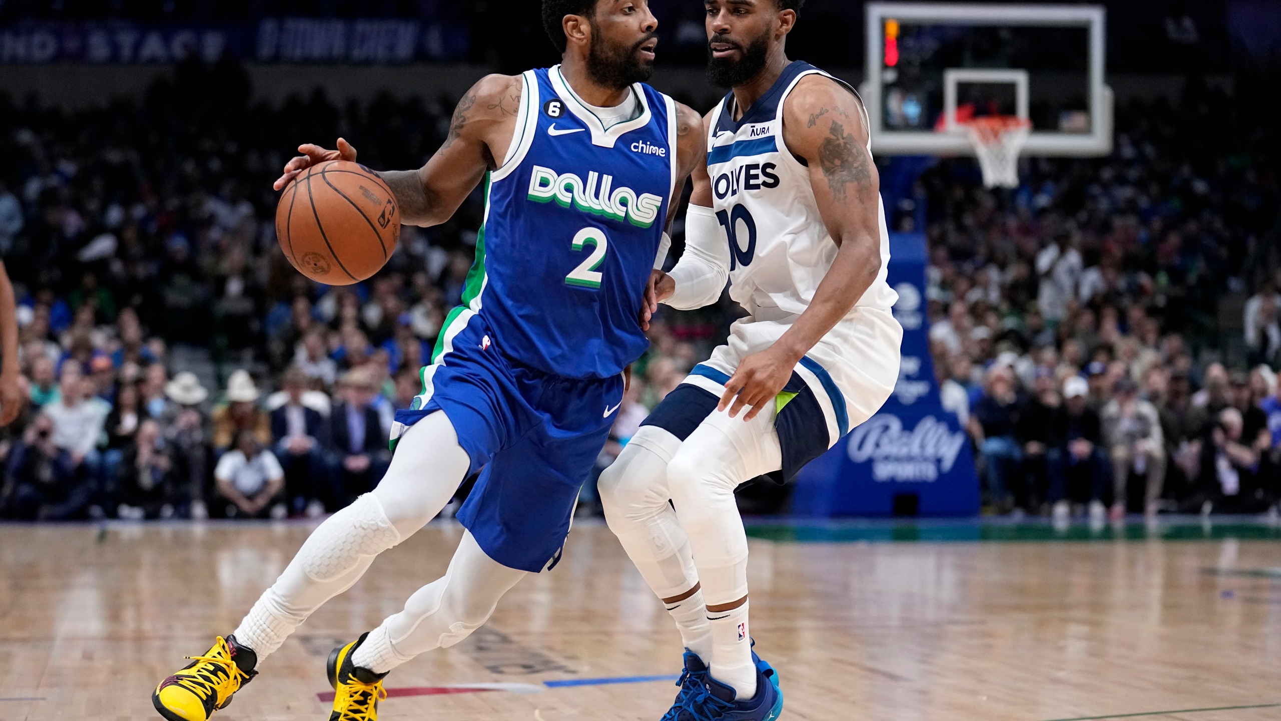 Irving's 26 Point 4th Not Enough As Mavs Fall To T Wolves