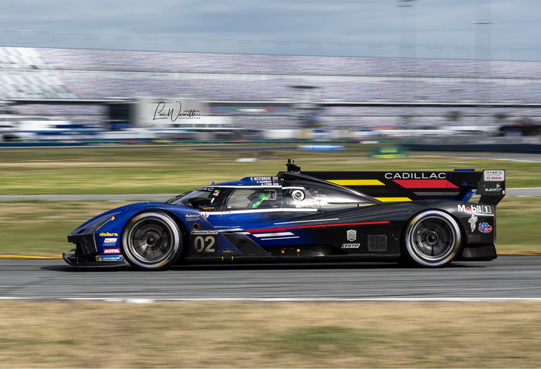 Cadillac to compete in 24 Hours of Le Mans