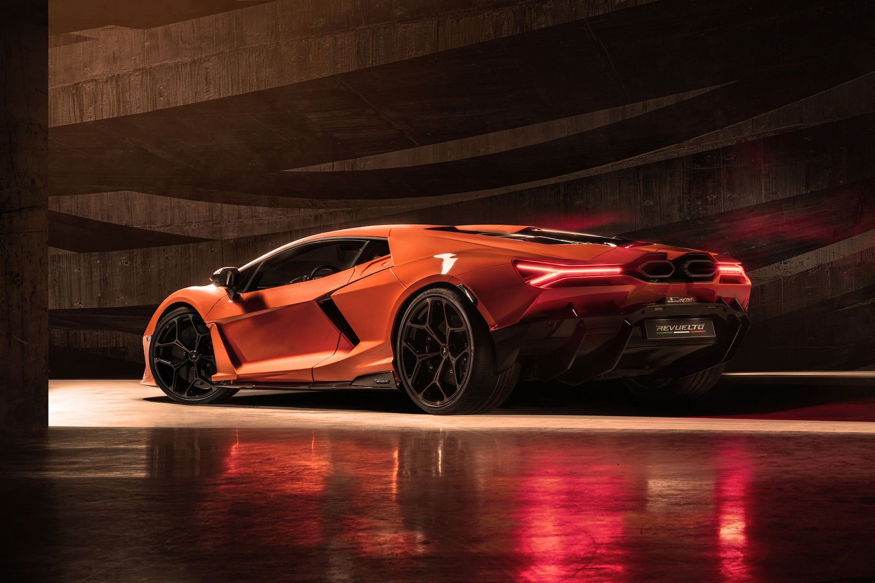 I Love That Lamborghini's New 001 HP Revuelto Is A Plug In Hybrid