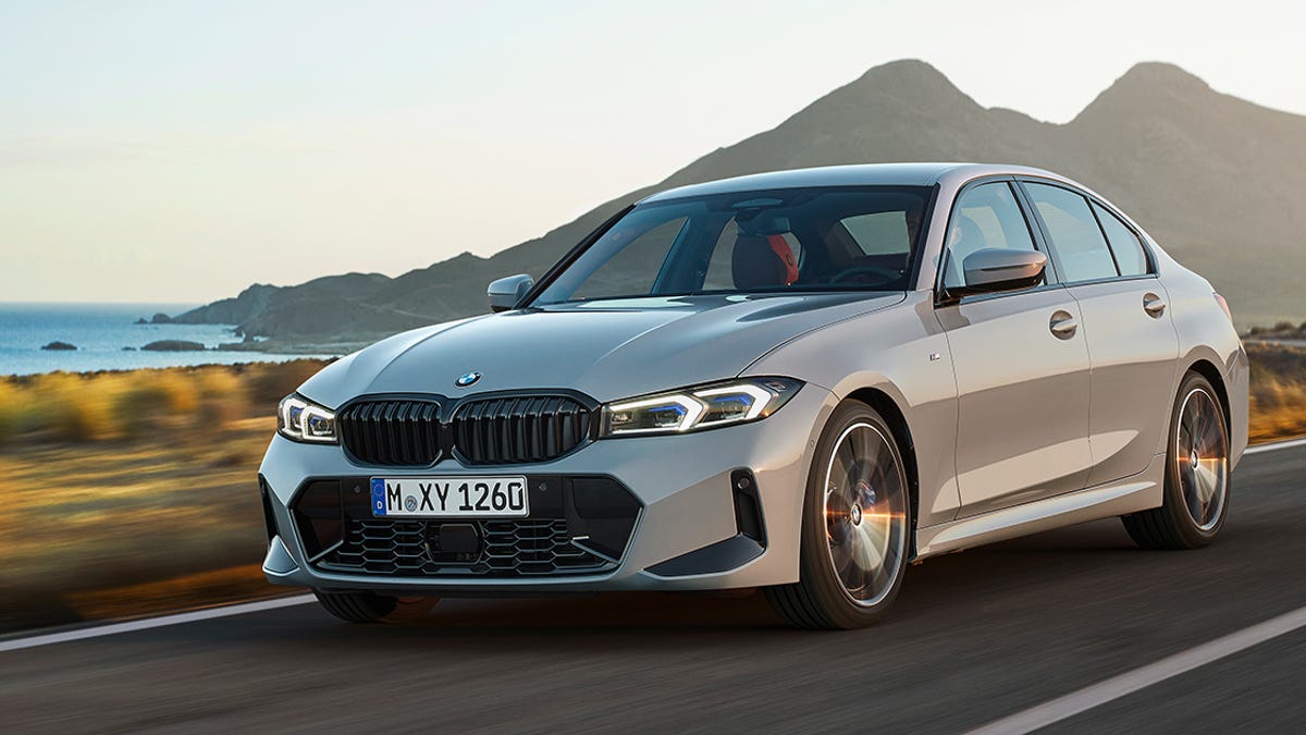 2023 BMW 3 Series Gets Tweaked Styling, New Curved Screen