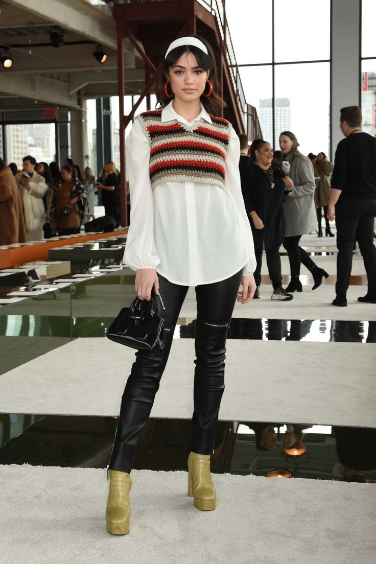 Luna Blaise attends Longchamp show. Fashion, New york fashion week, Fashion week