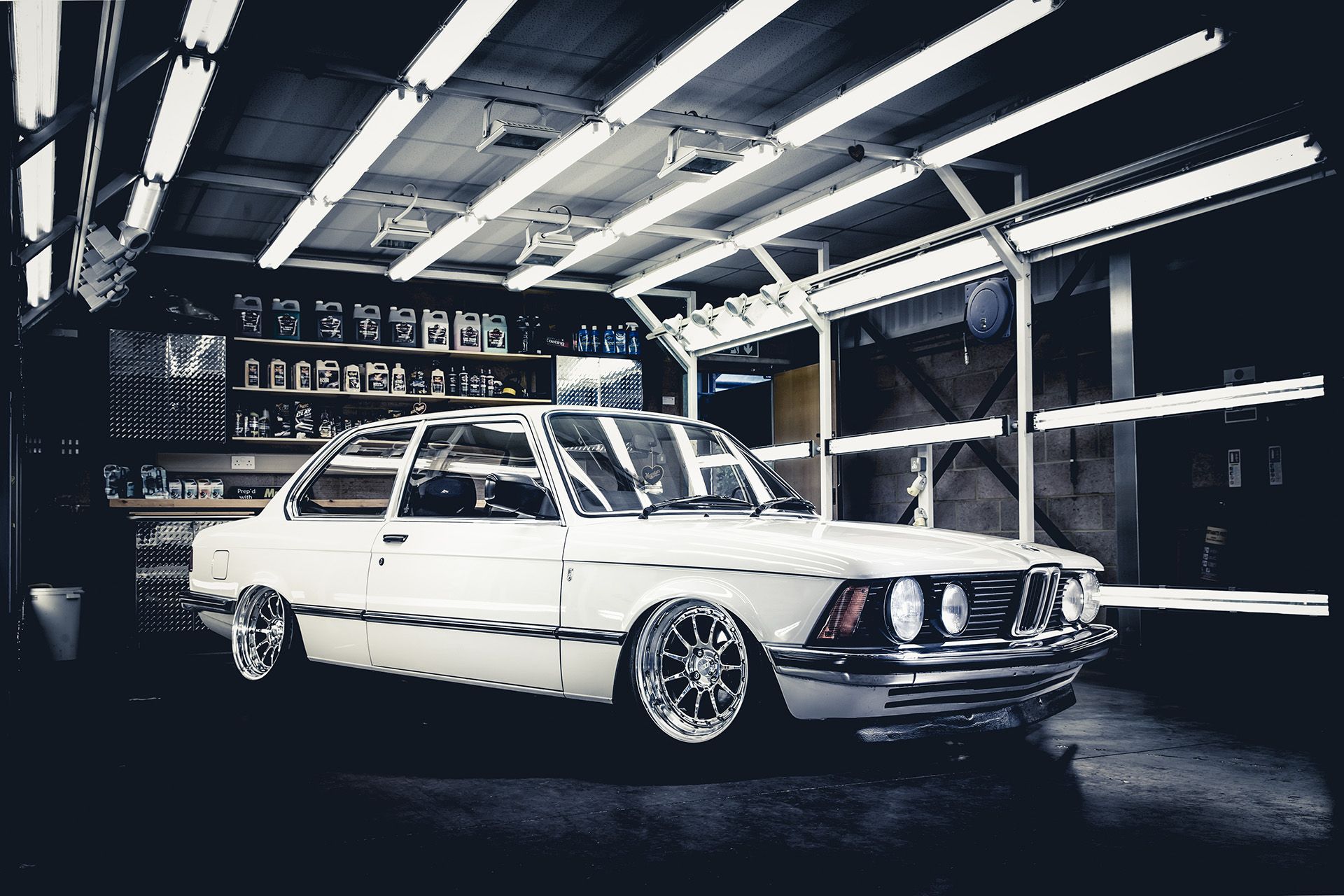 BMW E21 Wallpaper